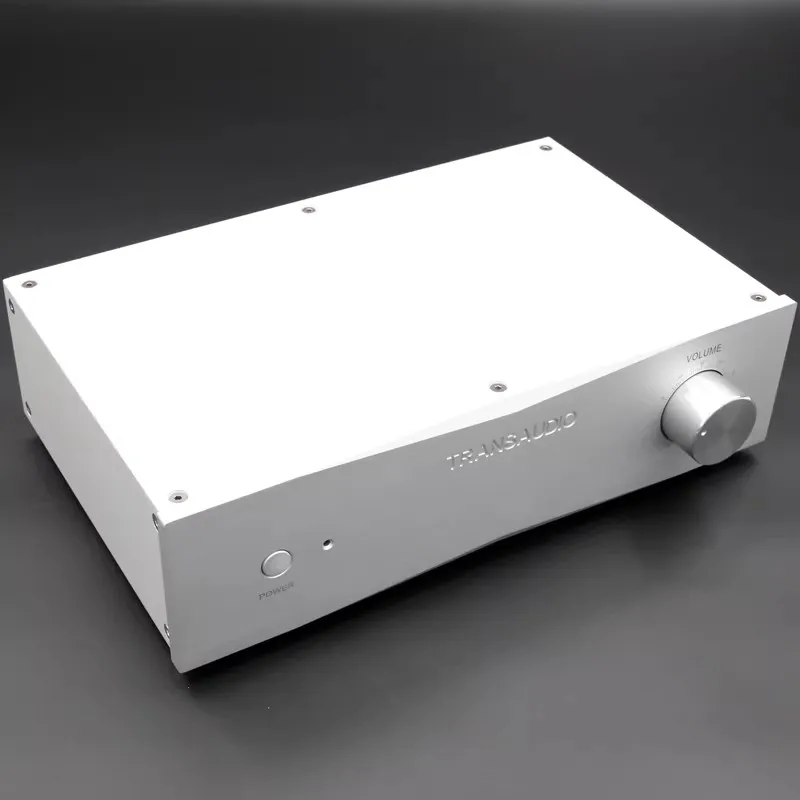 Референсный балансный предусилитель MARK LEVINSON JC2 XLR
Референсный балансный предусилитель MARK LEVINSON JC2 XLR