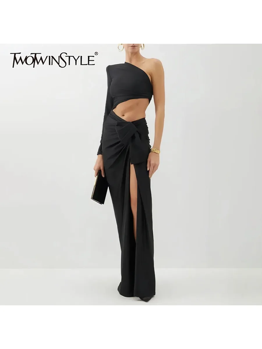 TWOTWINSTYLE Solid Hollow Out Spliced Folds Dresses For Women Diagonal Collar Long Sleeves High Waist Split Elegant Dress Female
TWOTWINSTYLE Solid Hollow Out Spliced Folds Dresses For Women Diagonal Collar Long Sleeves High Waist Split Elegant Dress Female
