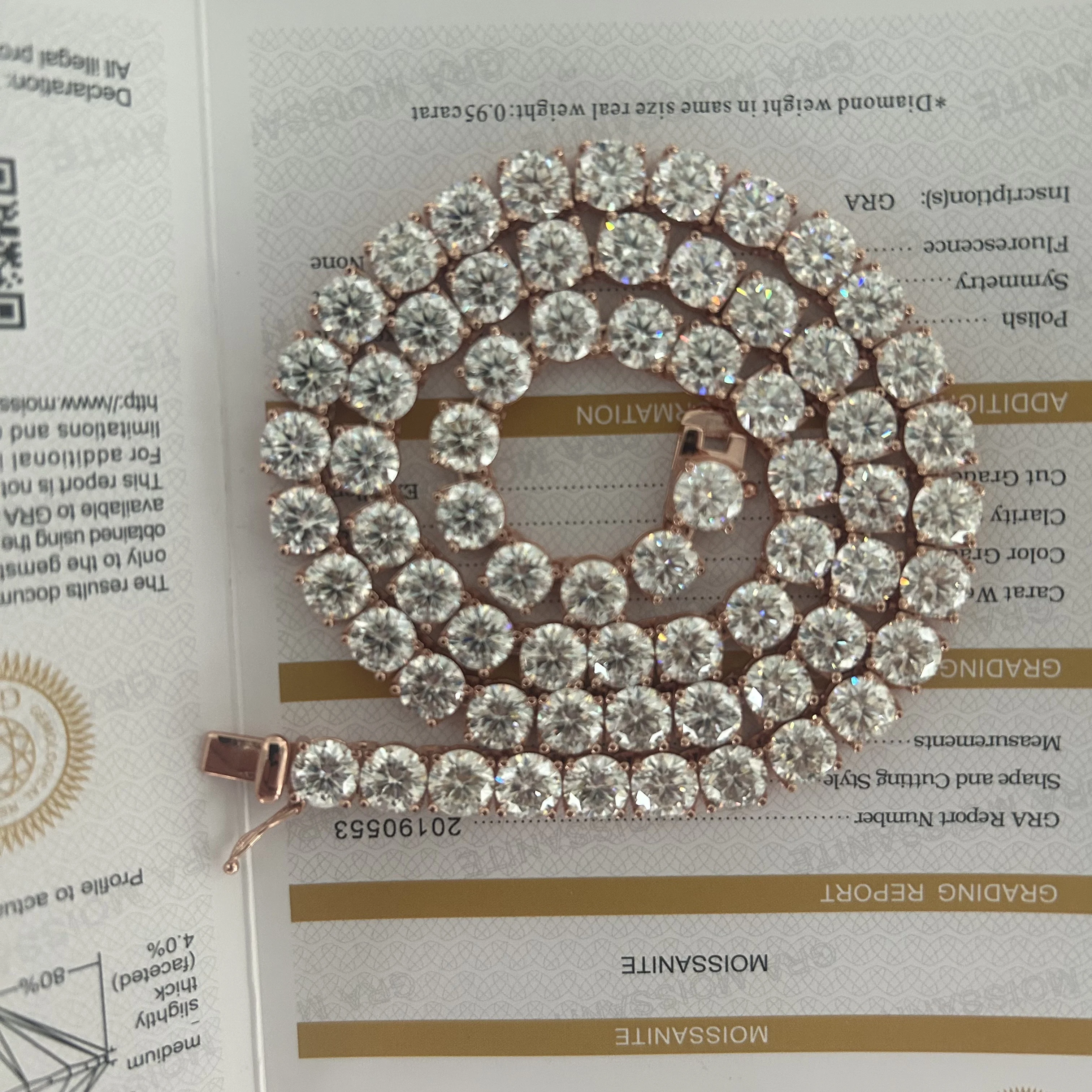 925 Silver Inlaid 1CT Full Moissanite, Pure Silver Plated with 18K White Gold, Gold and Rose Gold Necklace, 6.5mm Luxury Stylish
925 Silver Inlaid 1CT Full Moissanite, Pure Silver Plated with 18K White Gold, Gold and Rose Gold Necklace, 6.5mm Luxury Stylish