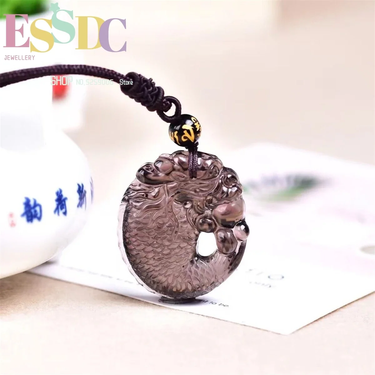 High Quality Ling Ao Wins the Champion Natural Ice Obsidian Pendant Dragon Fish Pendant Beads Necklace Men And Women Fashion
High Quality Ling Ao Wins the Champion Natural Ice Obsidian Pendant Dragon Fish Pendant Beads Necklace Men And Women Fashion