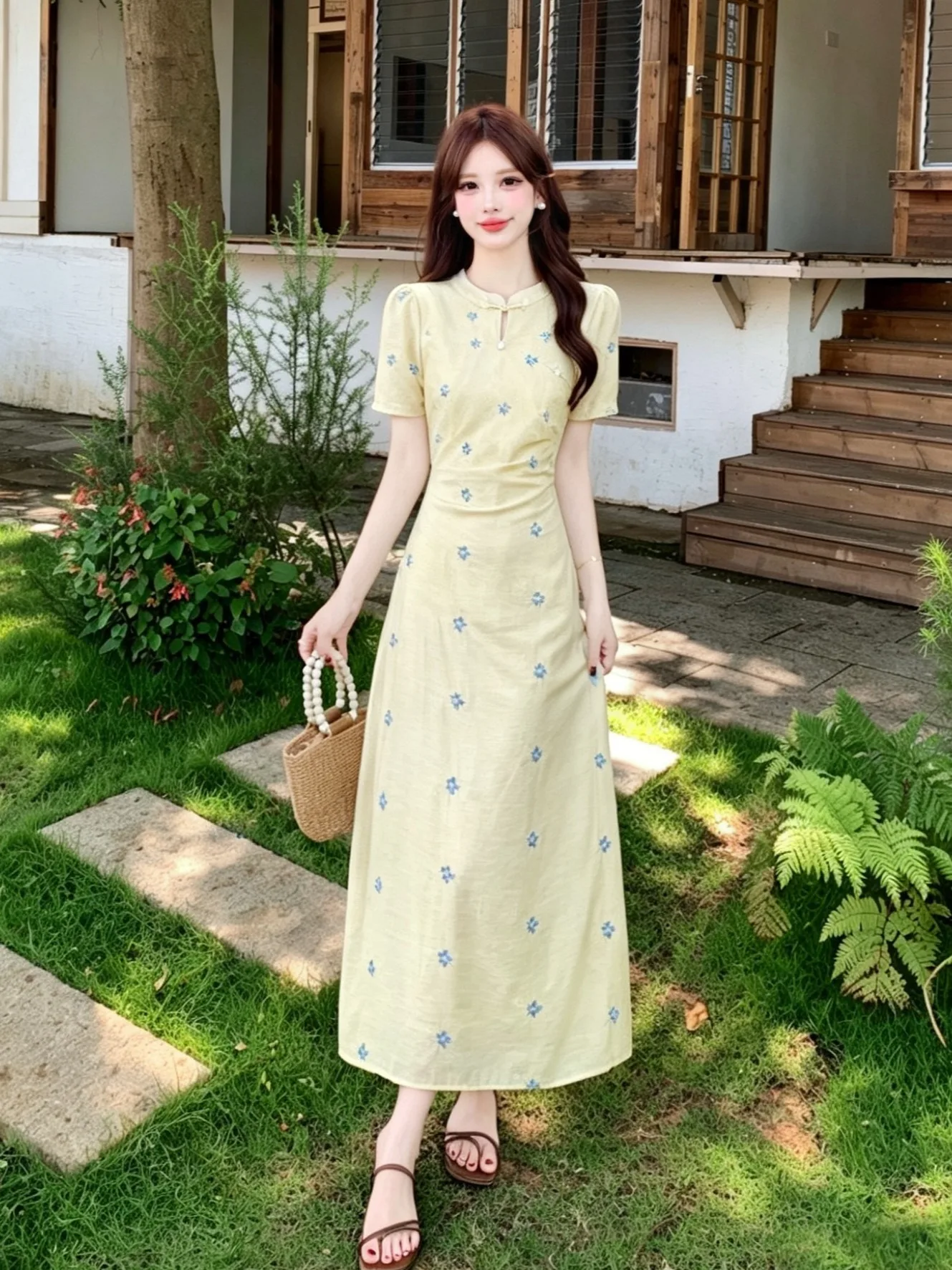 plus Size Floral Print Dress Stand Collar A-Line Dress Women's Summer New Style Waist Cinched Split Skirt
plus Size Floral Print Dress Stand Collar A-Line Dress Women's Summer New Style Waist Cinched Split Skirt