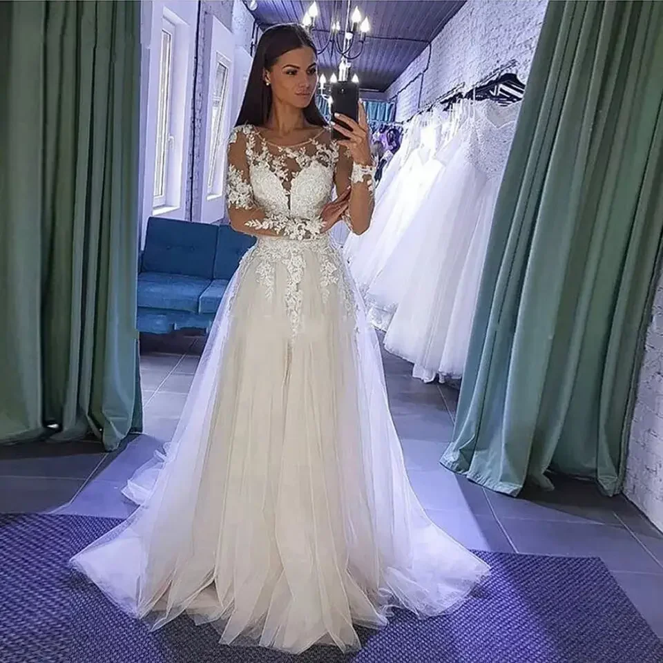 Customized Appliques Wedding Dress Long Sleeves Tulle Bride Party Wedding Gowns Back Button Illusion Robe Marie Vestido Novia
Customized Appliques Wedding Dress Long Sleeves Tulle Bride Party Wedding Gowns Back Button Illusion Robe Marie Vestido Novia