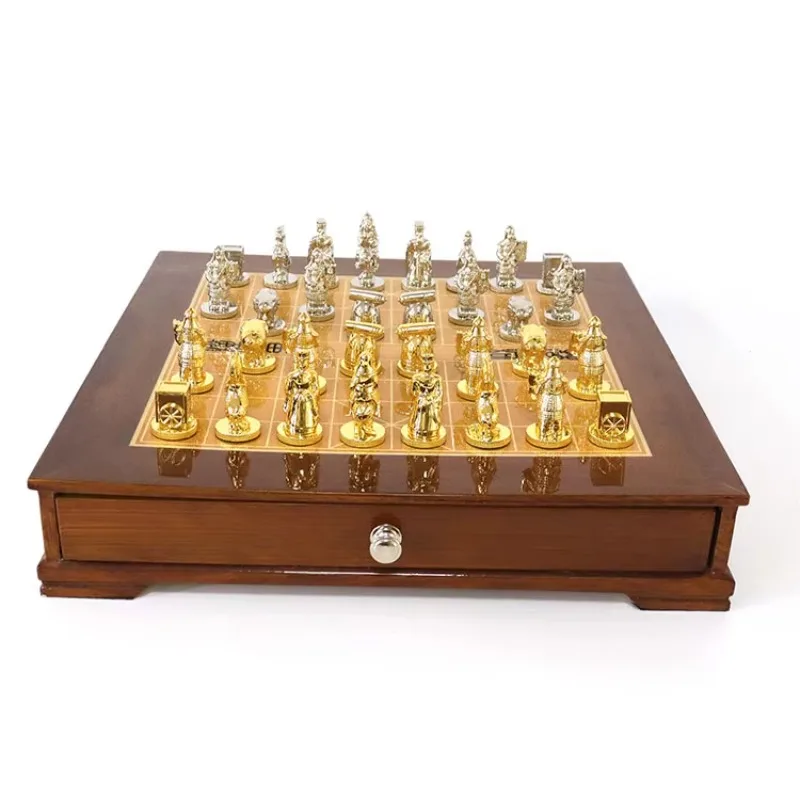 Modern Hot-selling Outdoor Chess Custom Corrosion-resistant Luxury Synthetic Metal Modern Chess Set For Gift
Modern Hot-selling Outdoor Chess Custom Corrosion-resistant Luxury Synthetic Metal Modern Chess Set For Gift