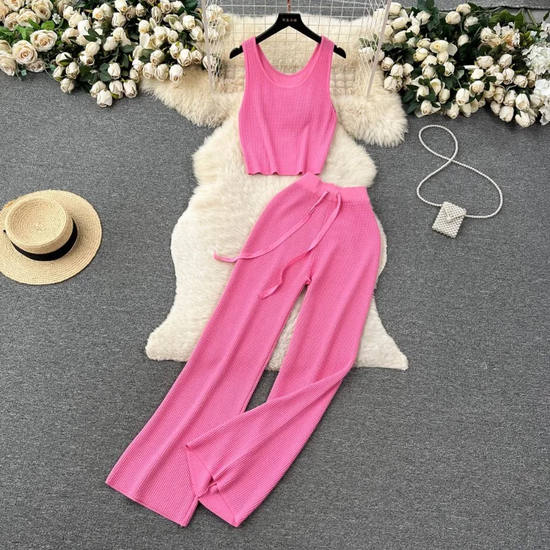 New Casual Color Contrast Sports Pants Suit Women's Halter Vest V-Neck Long-Sleeved Shawl Wide-Leg Trousers Women Two-Piece Set
New Casual Color Contrast Sports Pants Suit Women's Halter Vest V-Neck Long-Sleeved Shawl Wide-Leg Trousers Women Two-Piece Set