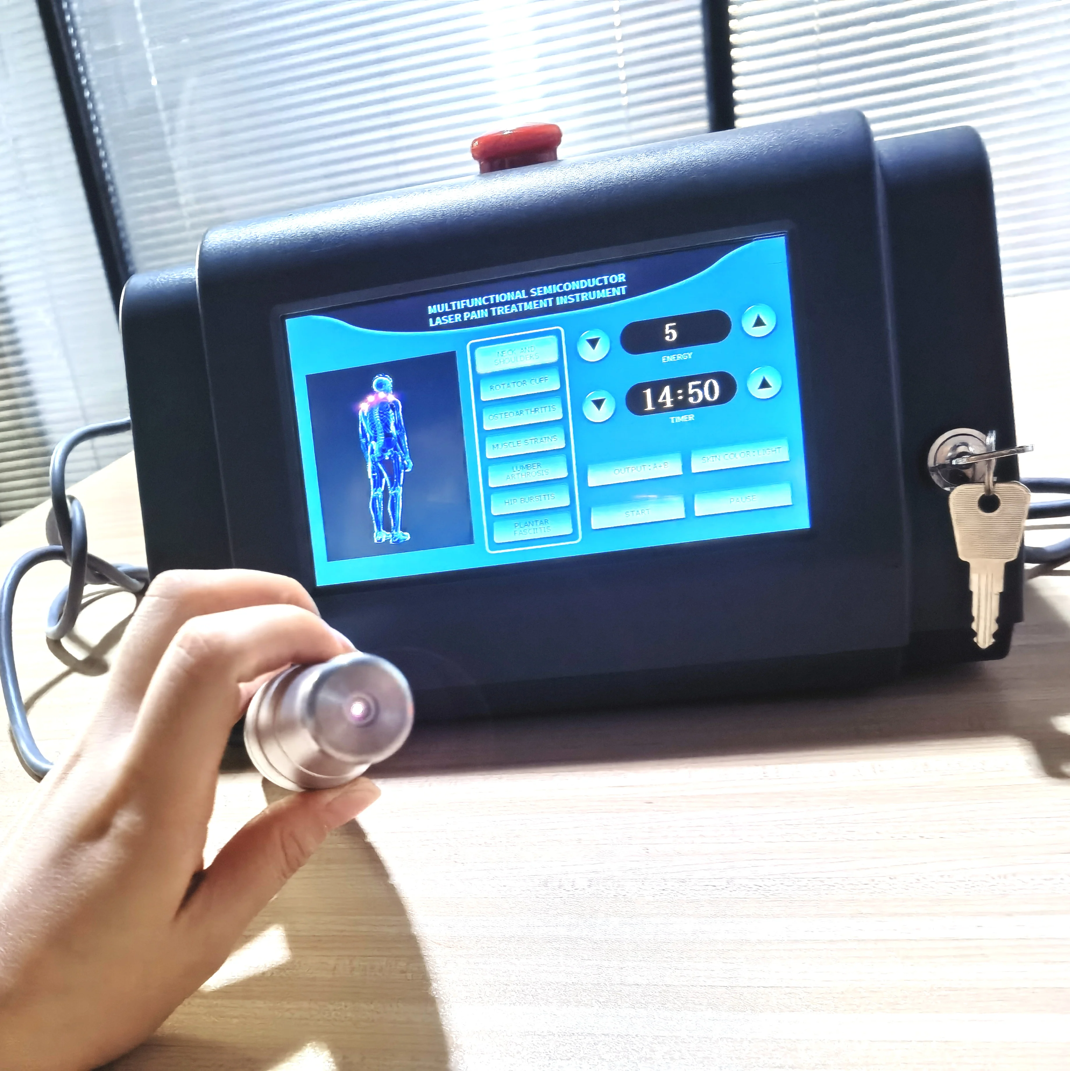650nm 808nm Red Light LLLT Low Level Laser Physiotherapy Equipment Arthritis joint Body muscle Pet Pain Relief
650nm 808nm Red Light LLLT Low Level Laser Physiotherapy Equipment Arthritis joint Body muscle Pet Pain Relief