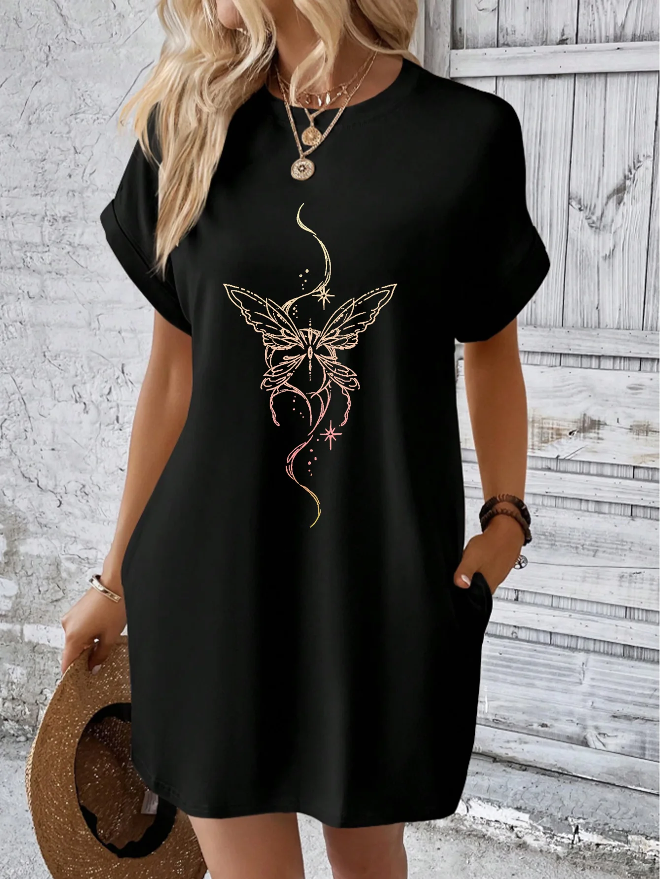 Women's high-end black crew neck dress, premium Sorona fabric, with gradient pink-gold butterfly print.
Women's high-end black crew neck dress, premium Sorona fabric, with gradient pink-gold butterfly print.