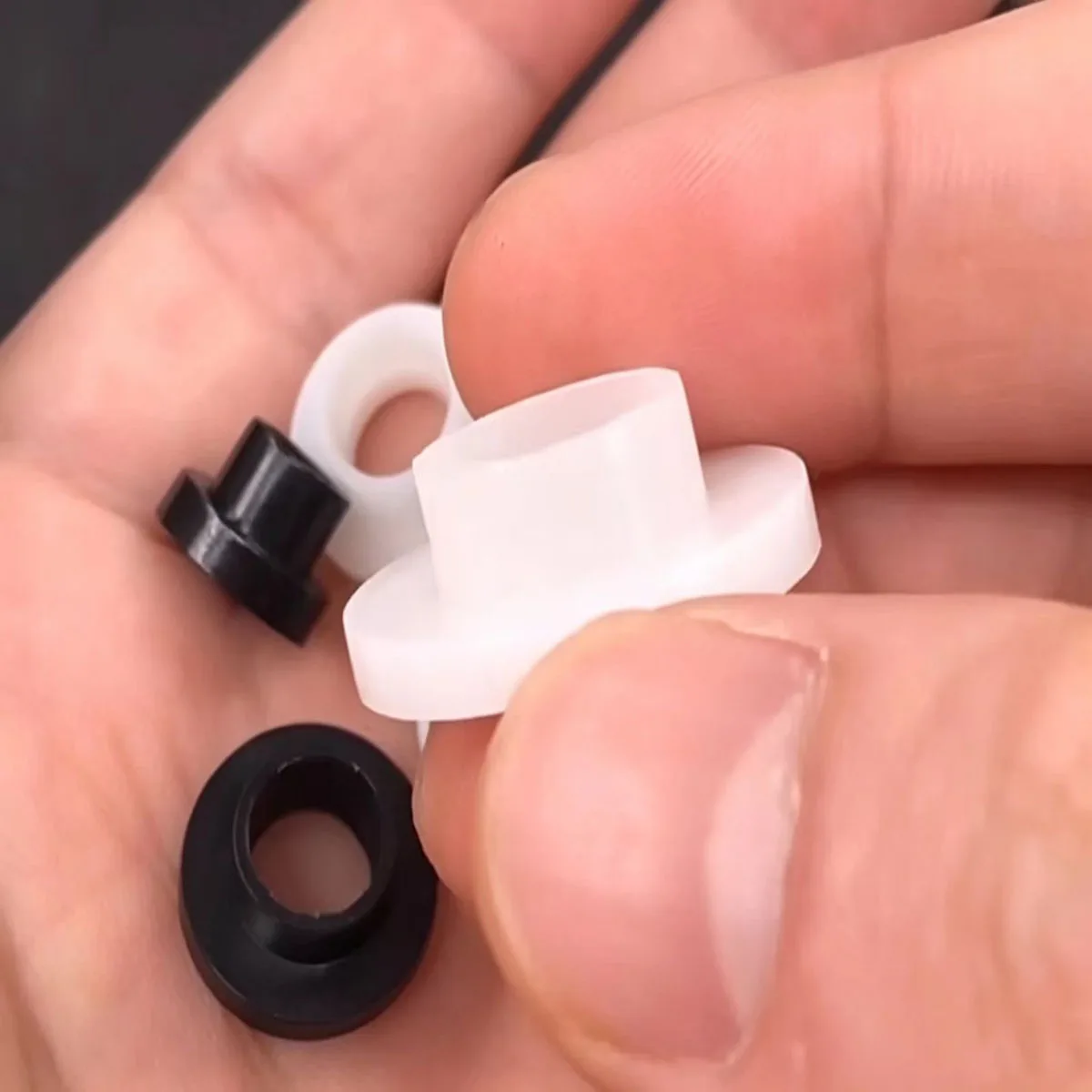 M3-M12 T Type Nylon Insulating Pellet, Stepped Washer Concave-Convex Thread Bushing Isolation Fastener
M3-M12 T Type Nylon Insulating Pellet, Stepped Washer Concave-Convex Thread Bushing Isolation Fastener