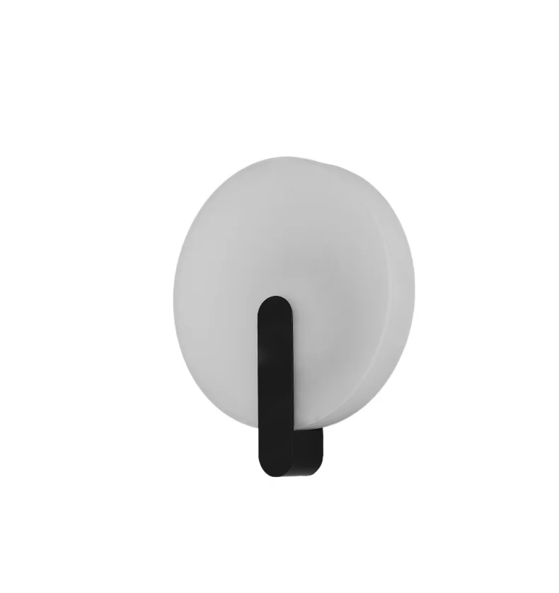 simple wall lamp, minimalist bedside lamp, eye protection lamp next to the sofa, creative living room background wall aisle
simple wall lamp, minimalist bedside lamp, eye protection lamp next to the sofa, creative living room background wall aisle