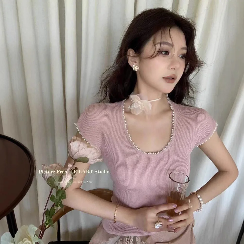 2026 Summer New Pink Heavy Beaded U Neck Regular Shoulder Knit Short Sleeve T Shirt Women Thin Elegant Unique Niche Casual Tops
2026 Summer New Pink Heavy Beaded U Neck Regular Shoulder Knit Short Sleeve T Shirt Women Thin Elegant Unique Niche Casual Tops