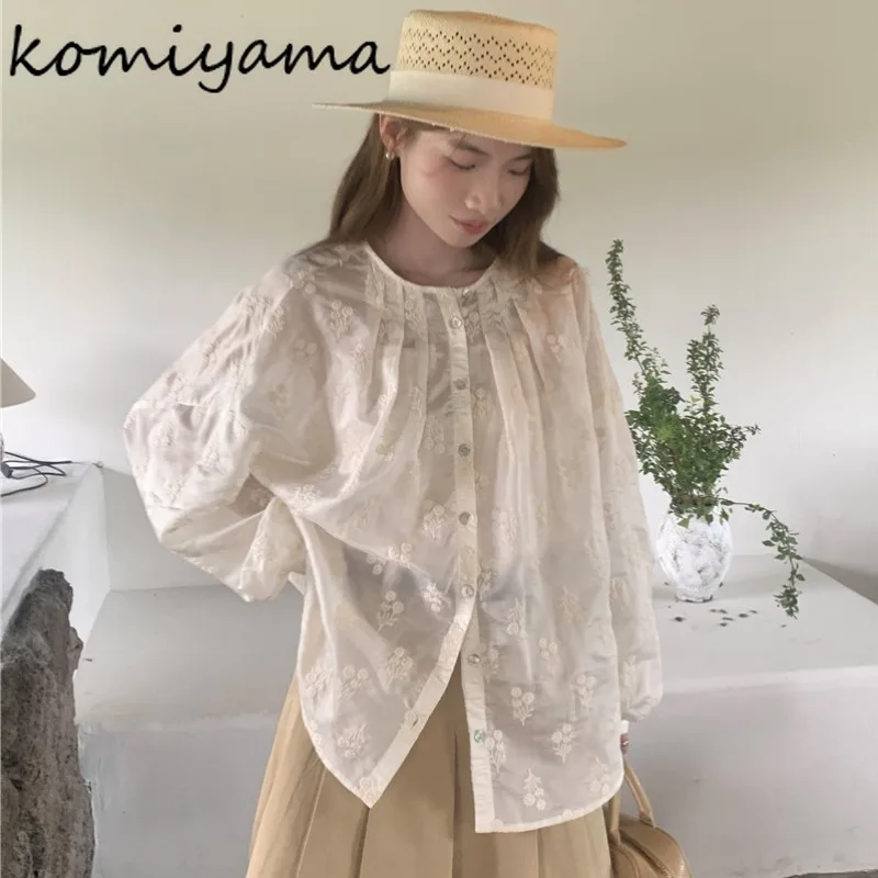 Embroidery Shirts & Blouses Sun Protection Women 2025 Blusas Long Sleeve Ropa Mujer Loose O-neck Camisas Single Breasted Blusa
Embroidery Shirts & Blouses Sun Protection Women 2025 Blusas Long Sleeve Ropa Mujer Loose O-neck Camisas Single Breasted Blusa