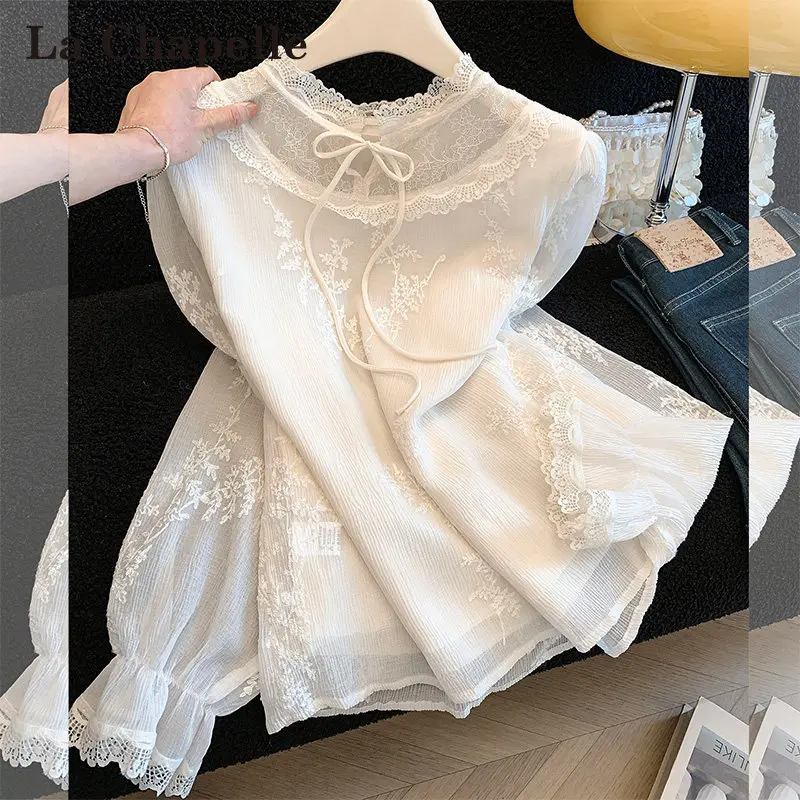 French Style Spring Women Ruffles Collar Lace Flare Sleee Beige Top Shirt , Woman Bow Dobby Floral Tops Shirts
French Style Spring Women Ruffles Collar Lace Flare Sleee Beige Top Shirt , Woman Bow Dobby Floral Tops Shirts