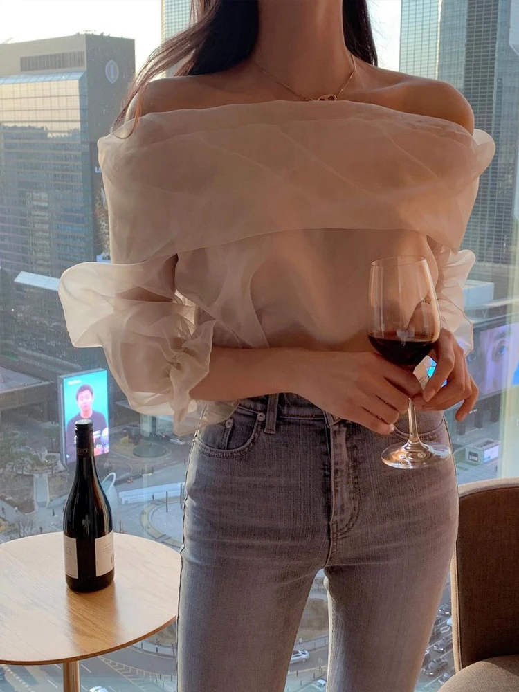 Romantic One-oulder Chiffon irt Women's Transparent Lace Long Sve Top Korean Sle Commute Pure Color Loose Fit irt
Romantic One-oulder Chiffon irt Women's Transparent Lace Long Sve Top Korean Sle Commute Pure Color Loose Fit irt