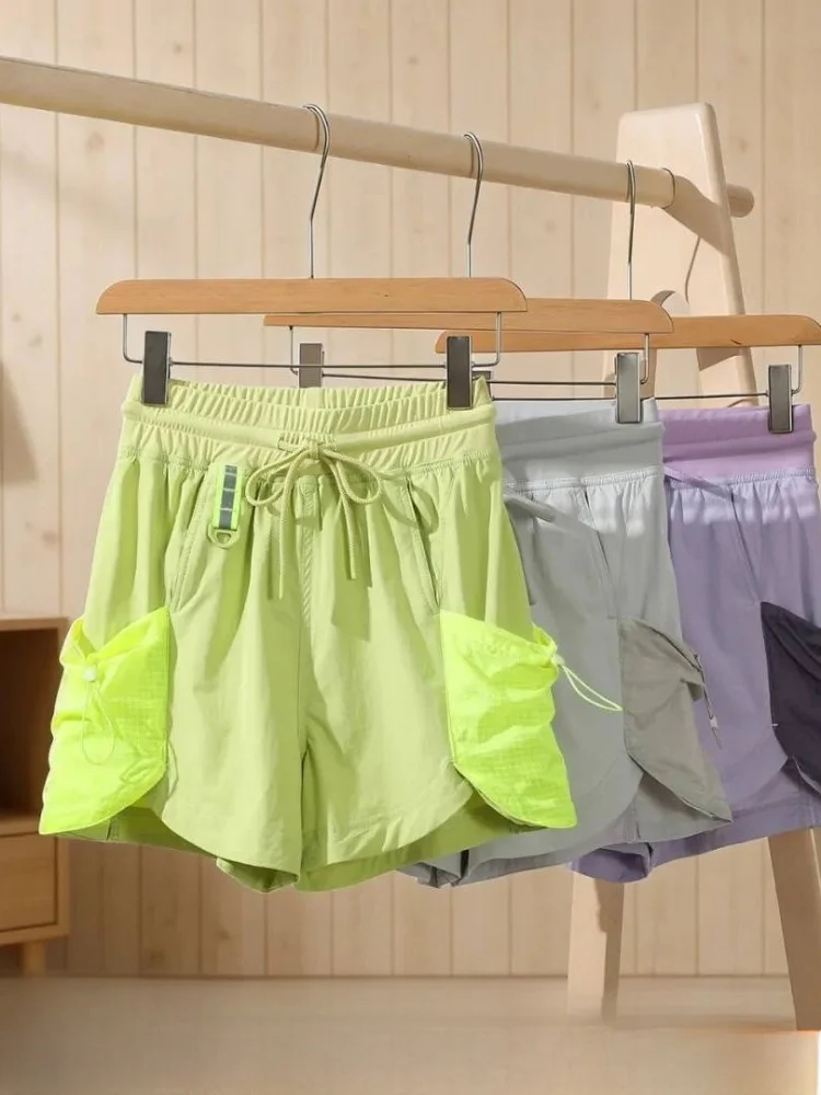 Outdoor Mountain Series Quick Dry Running Fitness Cycling Men Women Five-Quarter Length Breathable Water-Resistant Shorts
Outdoor Mountain Series Quick Dry Running Fitness Cycling Men Women Five-Quarter Length Breathable Water-Resistant Shorts