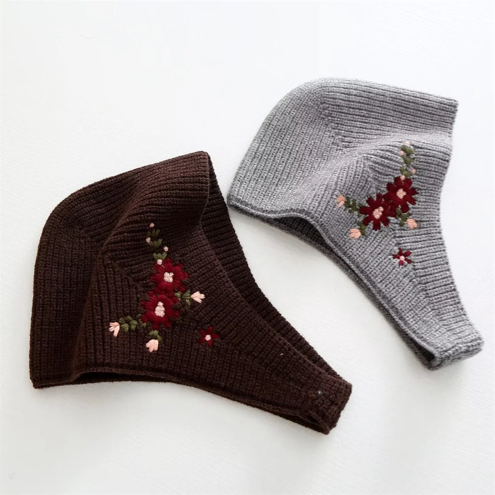New Autumn PBZA2025 Women's Knitted Hat Embroidered Color Block Flower Collision Color Patchwork Hat Fashionable Accessory
New Autumn PBZA2025 Women's Knitted Hat Embroidered Color Block Flower Collision Color Patchwork Hat Fashionable Accessory