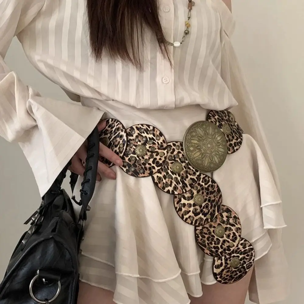 Punk Metal Leopard Print Belt Y2K Vintage Cowgirl Buckle Belt Korean Style Oval Ethnic Style Cummerbunds Decorative Jeans
Punk Metal Leopard Print Belt Y2K Vintage Cowgirl Buckle Belt Korean Style Oval Ethnic Style Cummerbunds Decorative Jeans
