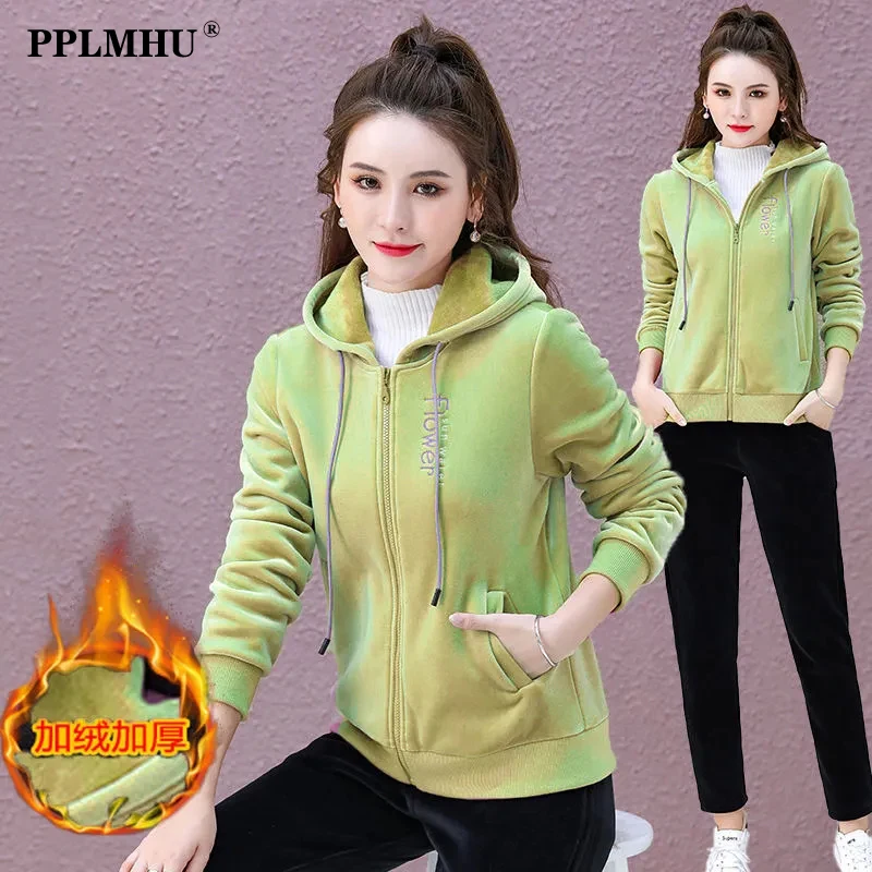 Casual Velvet Tracksuit 2 Piece Set Women Outfit Autumn Winter Thick Zipper Hoodie And Pant Suit Korean Velour Jogging Sweatsuit
Casual Velvet Tracksuit 2 Piece Set Women Outfit Autumn Winter Thick Zipper Hoodie And Pant Suit Korean Velour Jogging Sweatsuit