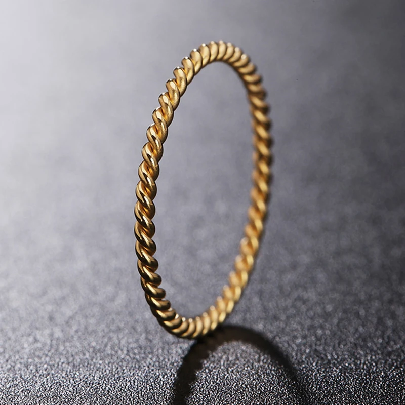 1.5MM Knuckle Rope Twist Ring Stainless Steel Wedding Band for Women Girls Stacking Charm Jewelry Accessories Gift Wholesale
1.5MM Knuckle Rope Twist Ring Stainless Steel Wedding Band for Women Girls Stacking Charm Jewelry Accessories Gift Wholesale