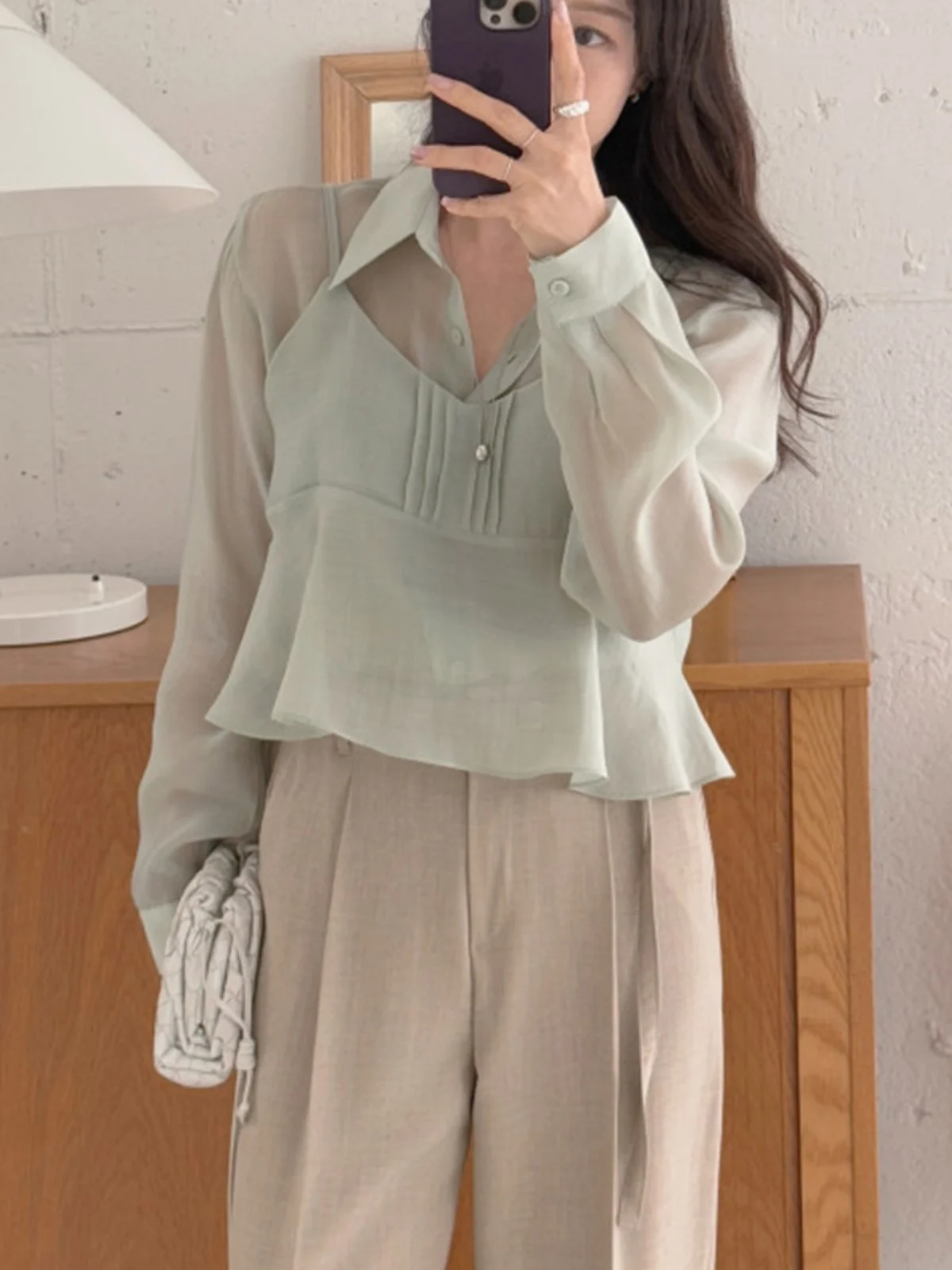 Spring New Arrival Women's Top Small ence Design See-tough Strap Vest Outer Long Sve irt Chic Two-piece Set
Spring New Arrival Women's Top Small ence Design See-tough Strap Vest Outer Long Sve irt Chic Two-piece Set