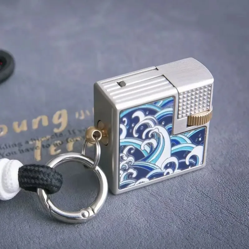 CHIEF Mini Metal Lighter Small Square Brick 2nd Generation Kerosenes Lighter Jewelry Ornaments Birthday Gift Smoke Accesoires
CHIEF Mini Metal Lighter Small Square Brick 2nd Generation Kerosenes Lighter Jewelry Ornaments Birthday Gift Smoke Accesoires
