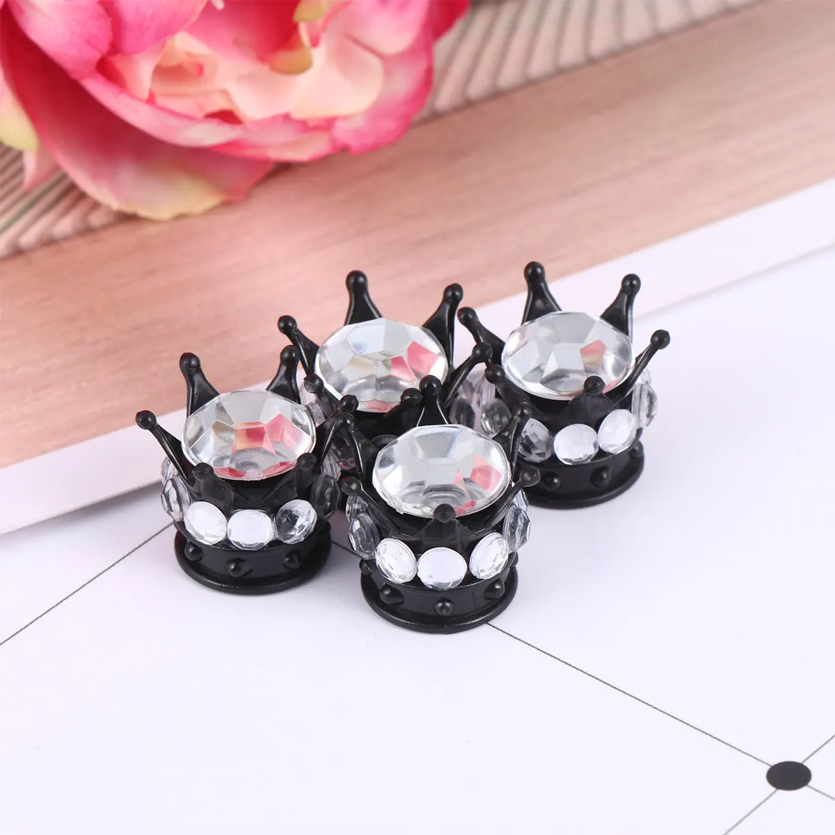 4Pcs Crystal Car Tyre Caps Reliable Dust Proof Tire Valve Cover Accessories Black White Tyre Cap Dust Caps
4Pcs Crystal Car Tyre Caps Reliable Dust Proof Tire Valve Cover Accessories Black White Tyre Cap Dust Caps