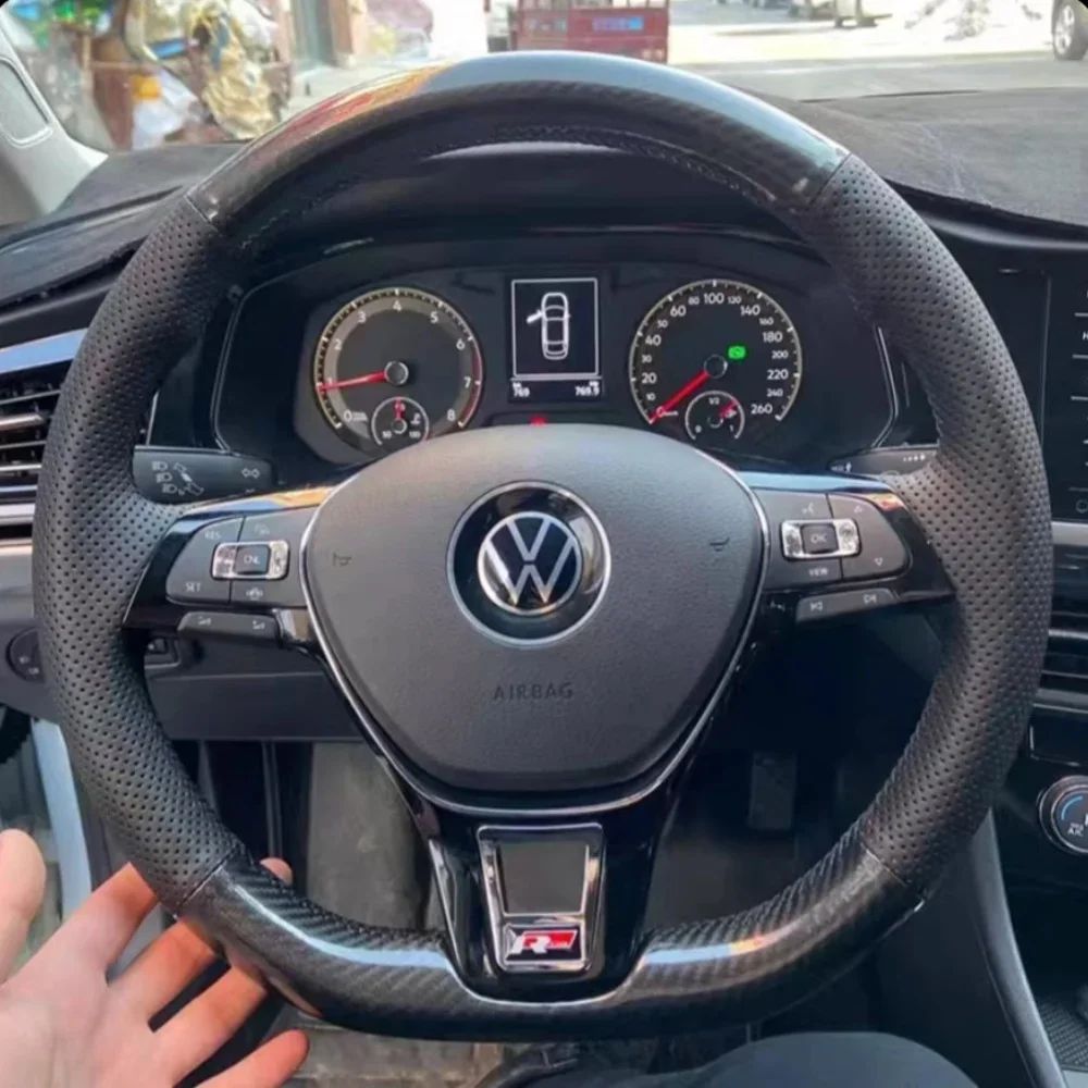 Чехол на руль автомобиля «сделай сам», кожа из углеродного волокна для Volkswagen VW Golf 7 Mk7, новый Polo Jetta B8 Avant, аксессуары для салона автомобиля
Чехол на руль автомобиля «сделай сам», кожа из углеродного волокна для Volkswagen VW Golf 7 Mk7, новый Polo Jetta B8 Avant, аксессуары для салона автомобиля