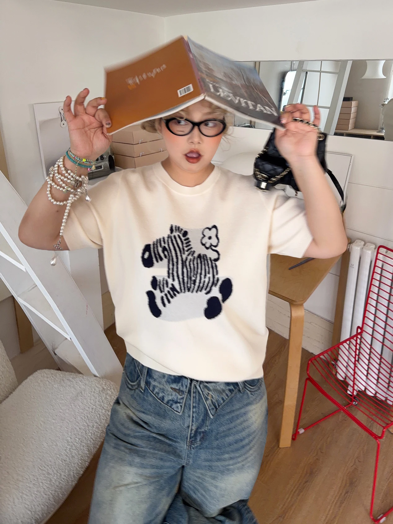 a Zhou Home "Fortune " High Densi Weave Slim Fit Casual Knitted ort Sve Women's Summer White T-irt
a Zhou Home "Fortune " High Densi Weave Slim Fit Casual Knitted ort Sve Women's Summer White T-irt