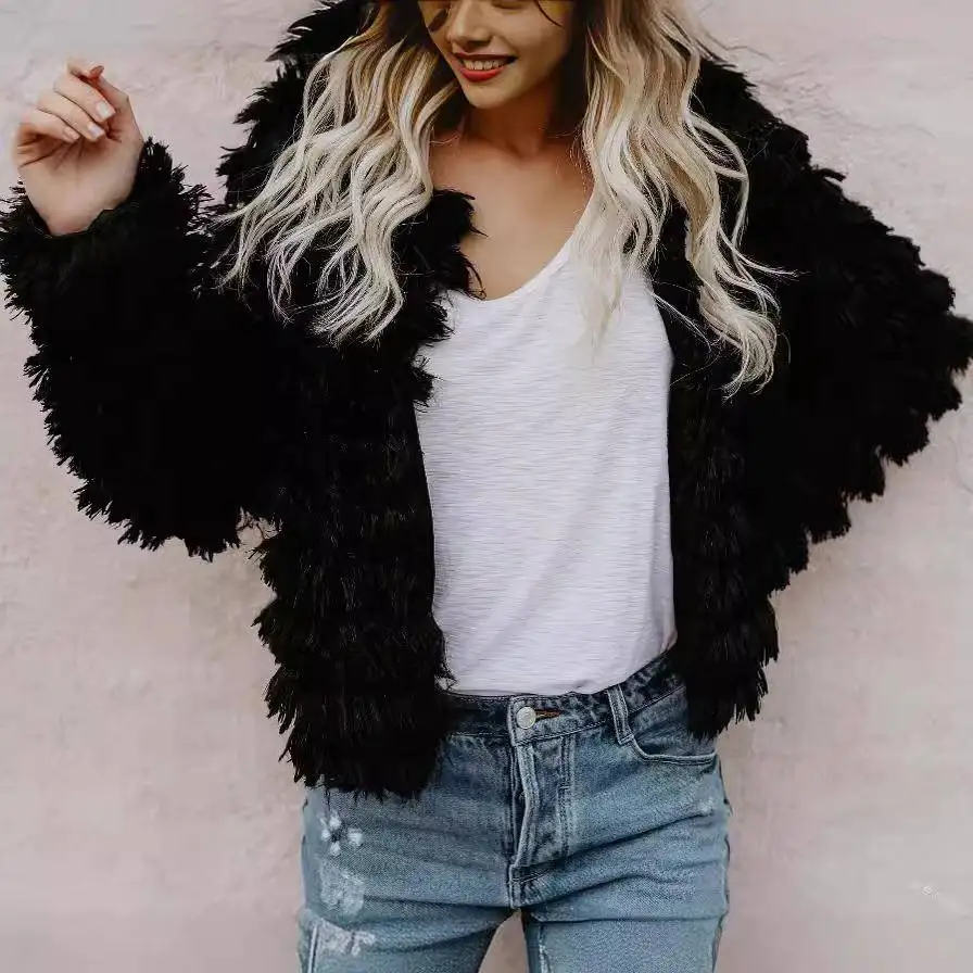 2024 New Tassel Trim Short Cotton Jacket Women's Fashion Pure Color Faux Fur Sweater Coat Street Style Winter Outerwear
2024 New Tassel Trim Short Cotton Jacket Women's Fashion Pure Color Faux Fur Sweater Coat Street Style Winter Outerwear