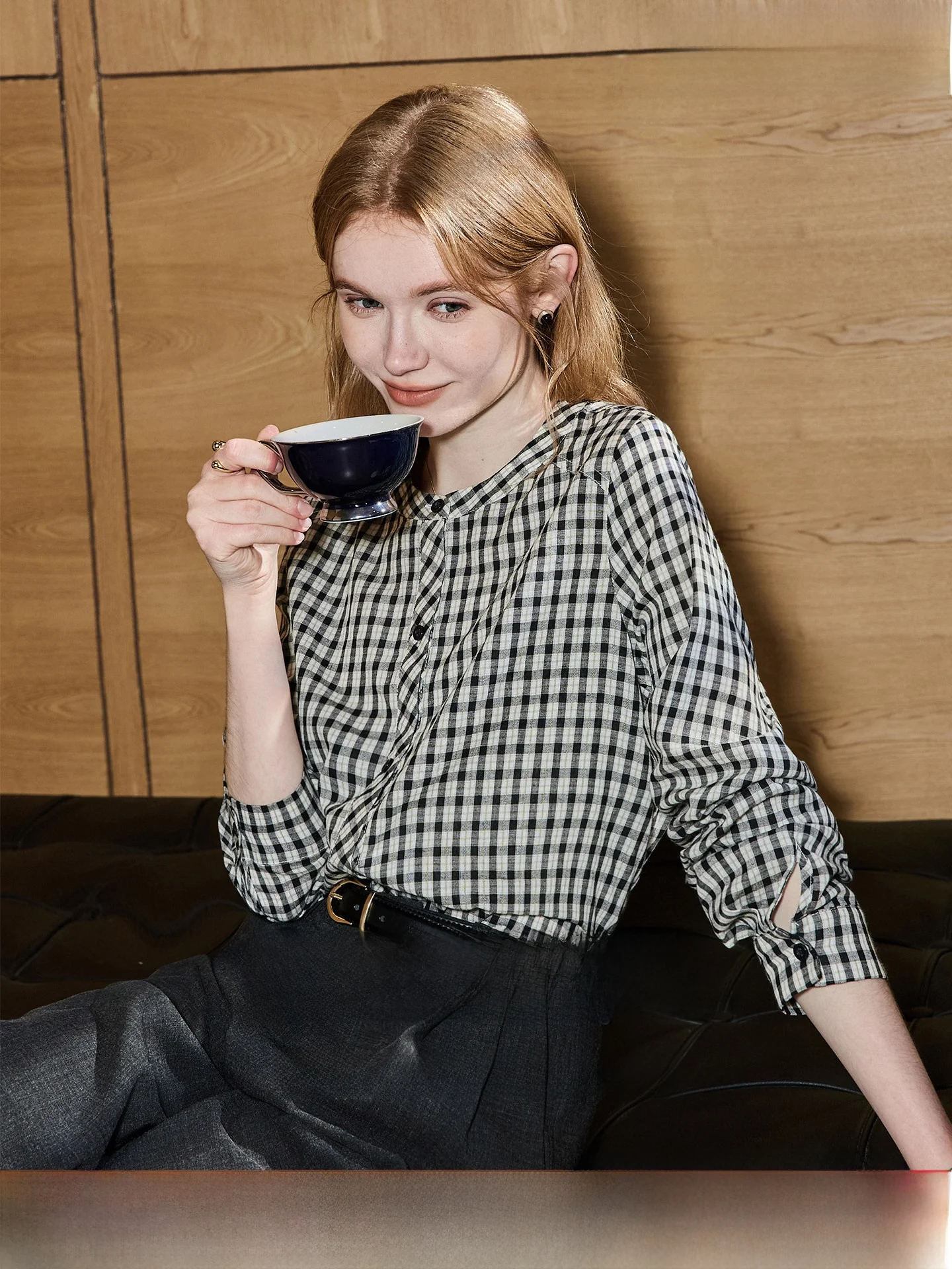 KUHNMARVIN Women's Plaid Long Sleeve Shirt Commute Style New Wind Cotton Blend Breathable round Neck Button up Shirt
KUHNMARVIN Women's Plaid Long Sleeve Shirt Commute Style New Wind Cotton Blend Breathable round Neck Button up Shirt