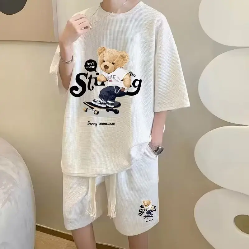 Лето 2024, модный скейтборд с принтом медведя, свободный крой, повседневный комплект orts и футболка для мужчин, уличная одежда больших размеров Faion
Лето 2024, модный скейтборд с принтом медведя, свободный крой, повседневный комплект orts и футболка для мужчин, уличная одежда больших размеров Faion