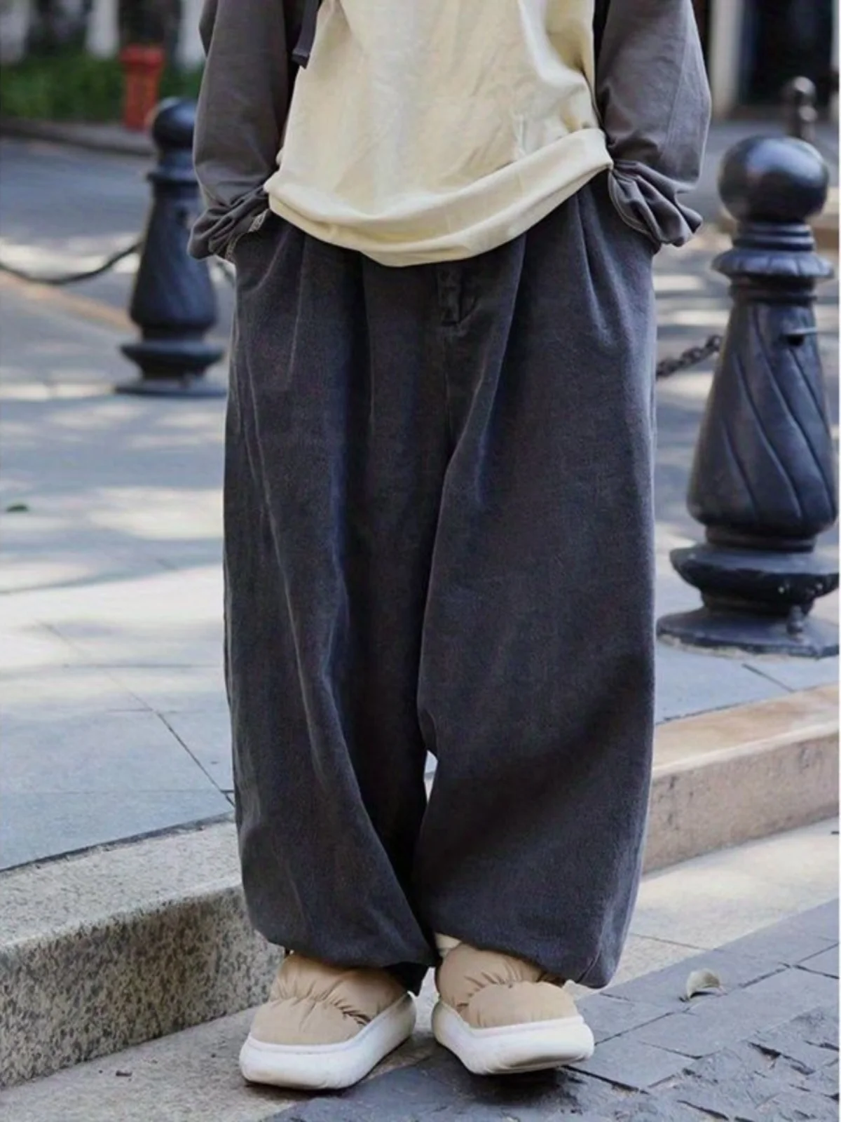 Ретро японские широкие брюки Sle BF, потертые джинсовые свободные джинсы прямого кроя, брюки для папы, молодежные модные всесезонные джинсы
Ретро японские широкие брюки Sle BF, потертые джинсовые свободные джинсы прямого кроя, брюки для папы, молодежные модные всесезонные джинсы