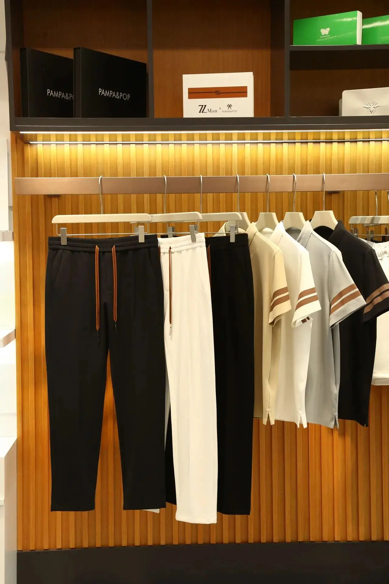 Серия Z, итальянские роскошные элитные импортные хлопковые мужские спортивные повседневные цветные прямые трикотажные брюки Faion Urban Sle
Серия Z, итальянские роскошные элитные импортные хлопковые мужские спортивные повседневные цветные прямые трикотажные брюки Faion Urban Sle