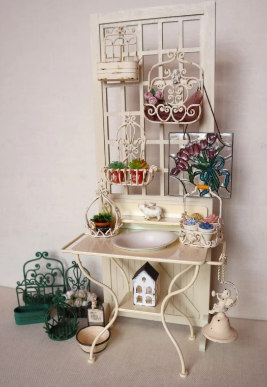 Миниатюрные вазы для цветов, мини-подставки для цветов, мини-настенный шкаф, аксессуары для декора миниатюрного сада для кукольного домика
Миниатюрные вазы для цветов, мини-подставки для цветов, мини-настенный шкаф, аксессуары для декора миниатюрного сада для кукольного домика