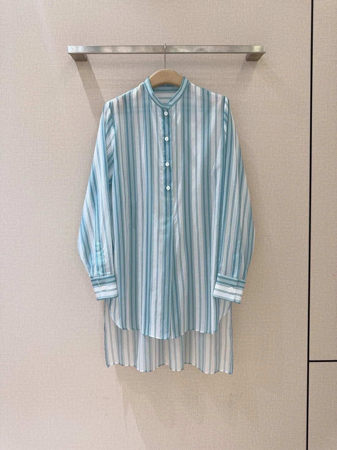 2025 Summer Hot Item! High - End Blue - Green Pure Cotton Striped Top for Heat Relief on AliExpress. Ultra - Thin and Breathable
2025 Summer Hot Item! High - End Blue - Green Pure Cotton Striped Top for Heat Relief on AliExpress. Ultra - Thin and Breathable
