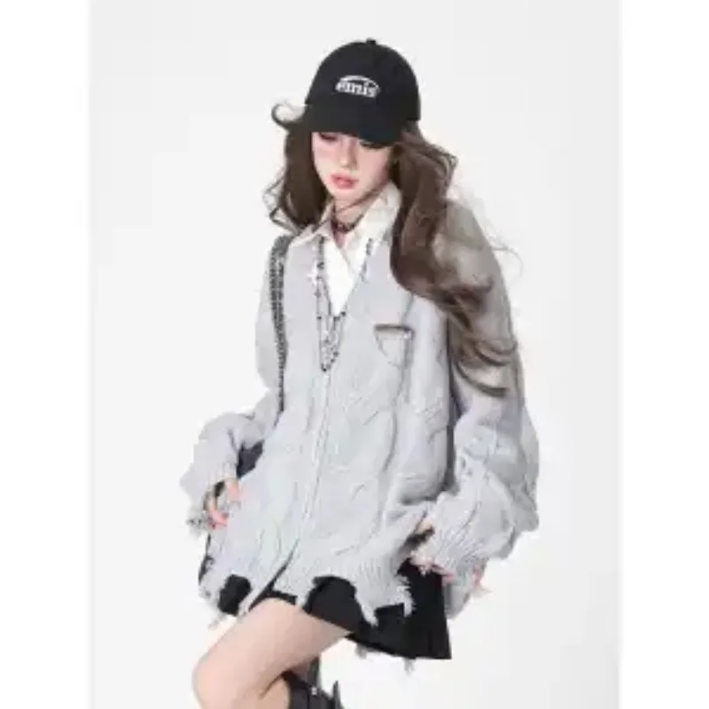 Повседневная черная вязаная куртка с v-образным вырезом и длинными рукавами, осенне-зимний пуловер, свитер с длинными рукавами
Повседневная черная вязаная куртка с v-образным вырезом и длинными рукавами, осенне-зимний пуловер, свитер с длинными рукавами