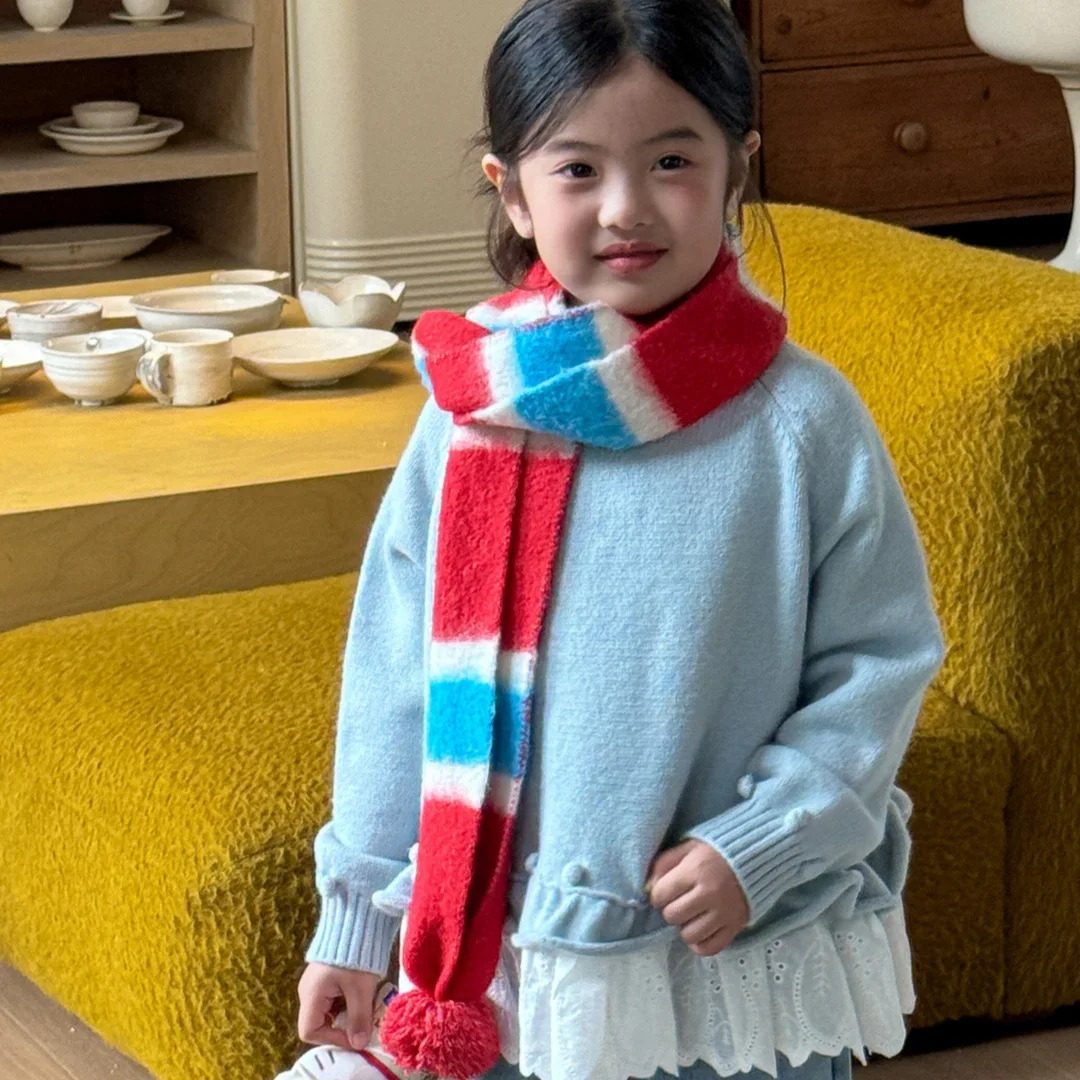 Осенне-зимний новый стильный топ для девочек с шариком и кружевным лоскутным пуловером-свитер
Осенне-зимний новый стильный топ для девочек с шариком и кружевным лоскутным пуловером-свитер