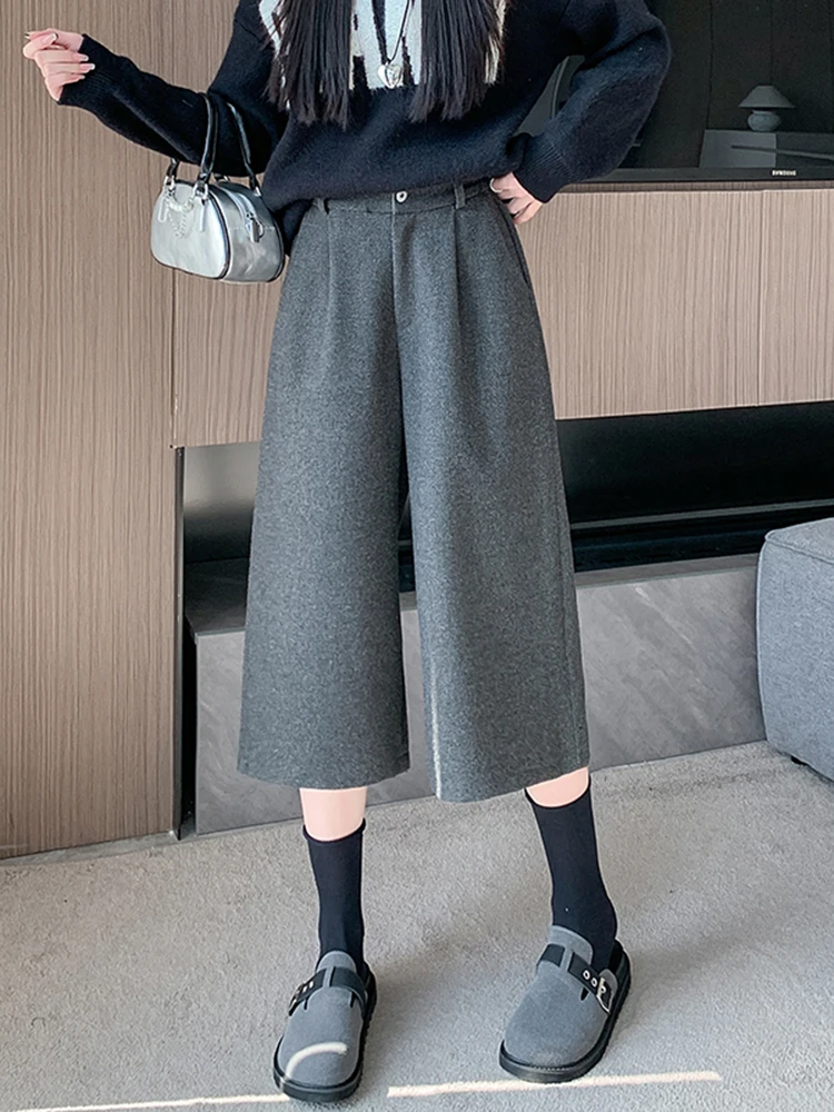 Женские повседневные брюки с высокой талией из шерстяной ткани, широкие, укороченные (7/8), осенне-зимние, новые, струящиеся, комфортные
Женские повседневные брюки с высокой талией из шерстяной ткани, широкие, укороченные (7/8), осенне-зимние, новые, струящиеся, комфортные