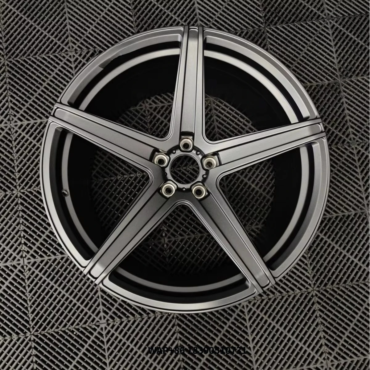 New Forged Aluminum Alloy Sport Wheels with Chrome Finish Multi-Spoke Design 35mm ET for Lightweight Performance
New Forged Aluminum Alloy Sport Wheels with Chrome Finish Multi-Spoke Design 35mm ET for Lightweight Performance