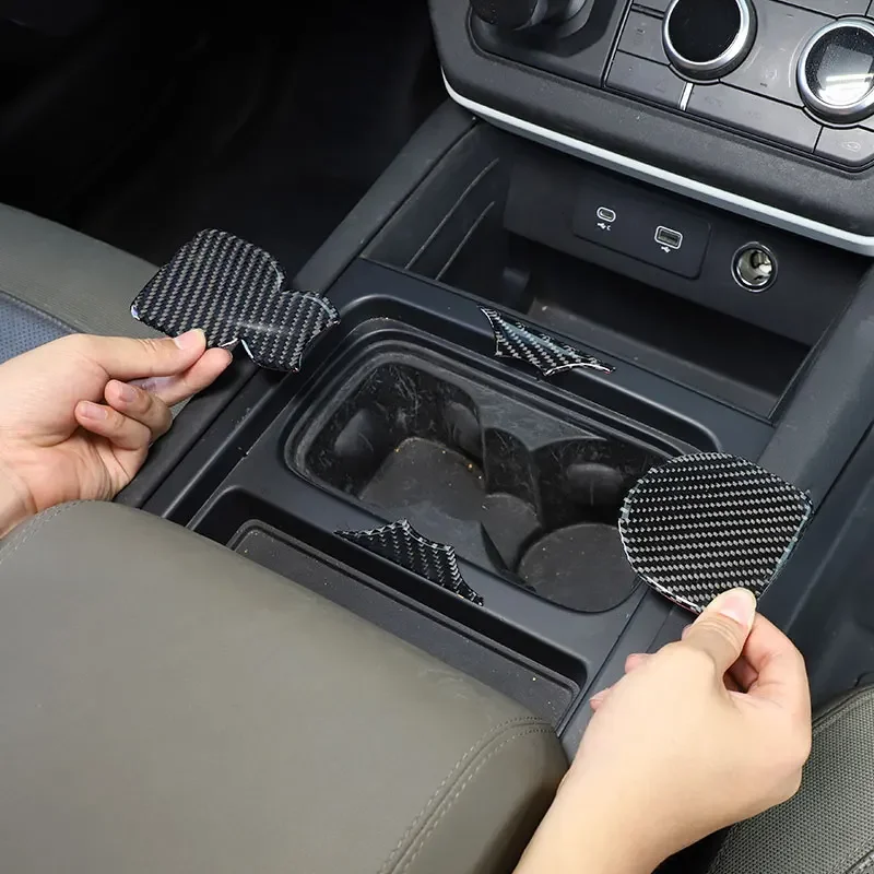 For Land Rover Defender 90 110 130 2020-22 Soft Carbon Fiber Car Central Control Water Cup Holder Trim Stickers Car Accessories
For Land Rover Defender 90 110 130 2020-22 Soft Carbon Fiber Car Central Control Water Cup Holder Trim Stickers Car Accessories