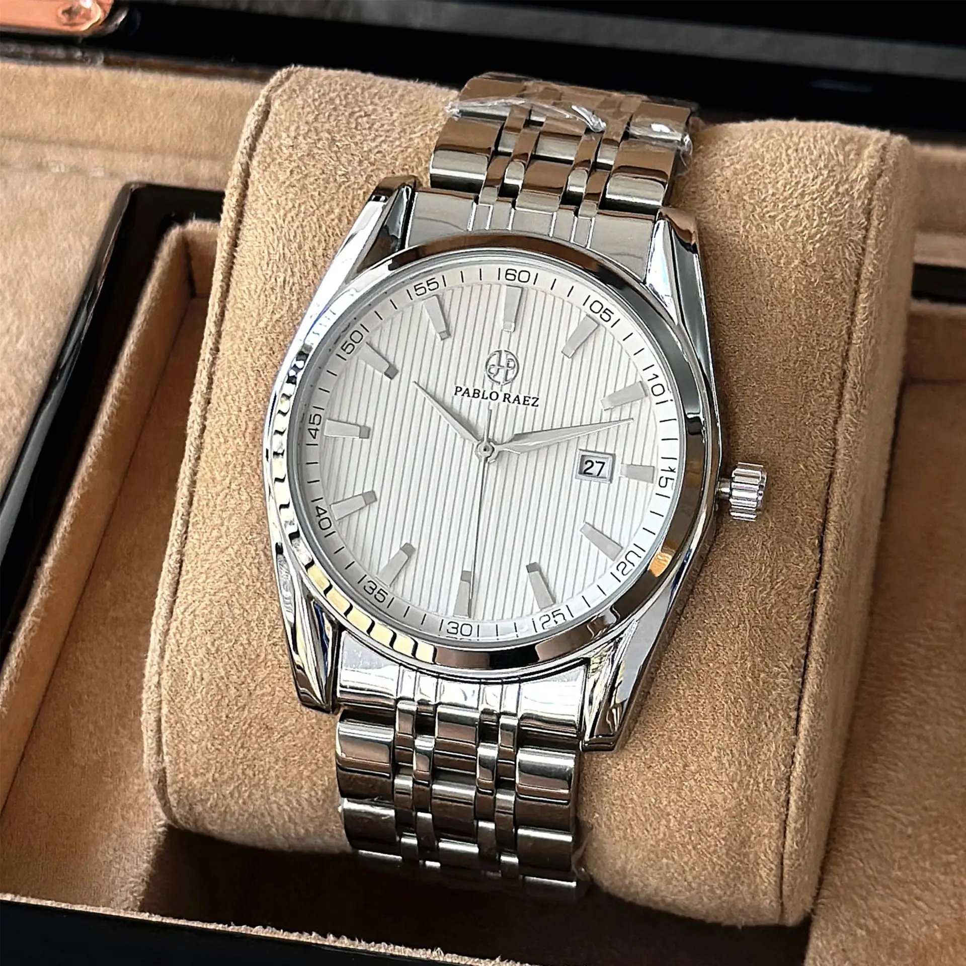 Watches For Men Business Fashion Calendar Waterproof Stainless Steel Strap Quartz Watch Casual Simple Man Watch Clock UTHAI
Watches For Men Business Fashion Calendar Waterproof Stainless Steel Strap Quartz Watch Casual Simple Man Watch Clock UTHAI