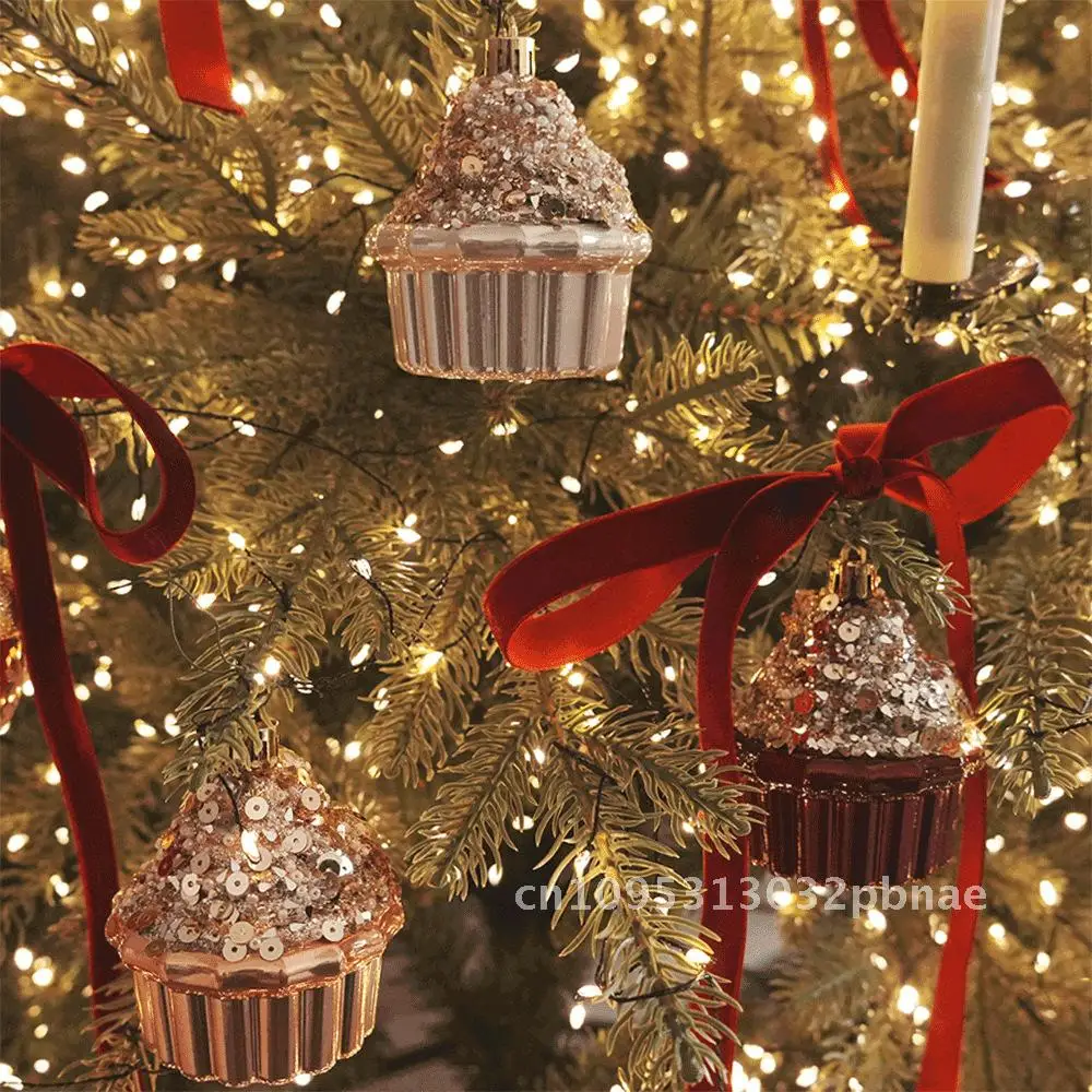 Christmas Tree Pendant Cake Love Shape Dress-up Handmade DIY Hangers Holiday Decorations Pendant Plastic Ball suit
Christmas Tree Pendant Cake Love Shape Dress-up Handmade DIY Hangers Holiday Decorations Pendant Plastic Ball suit