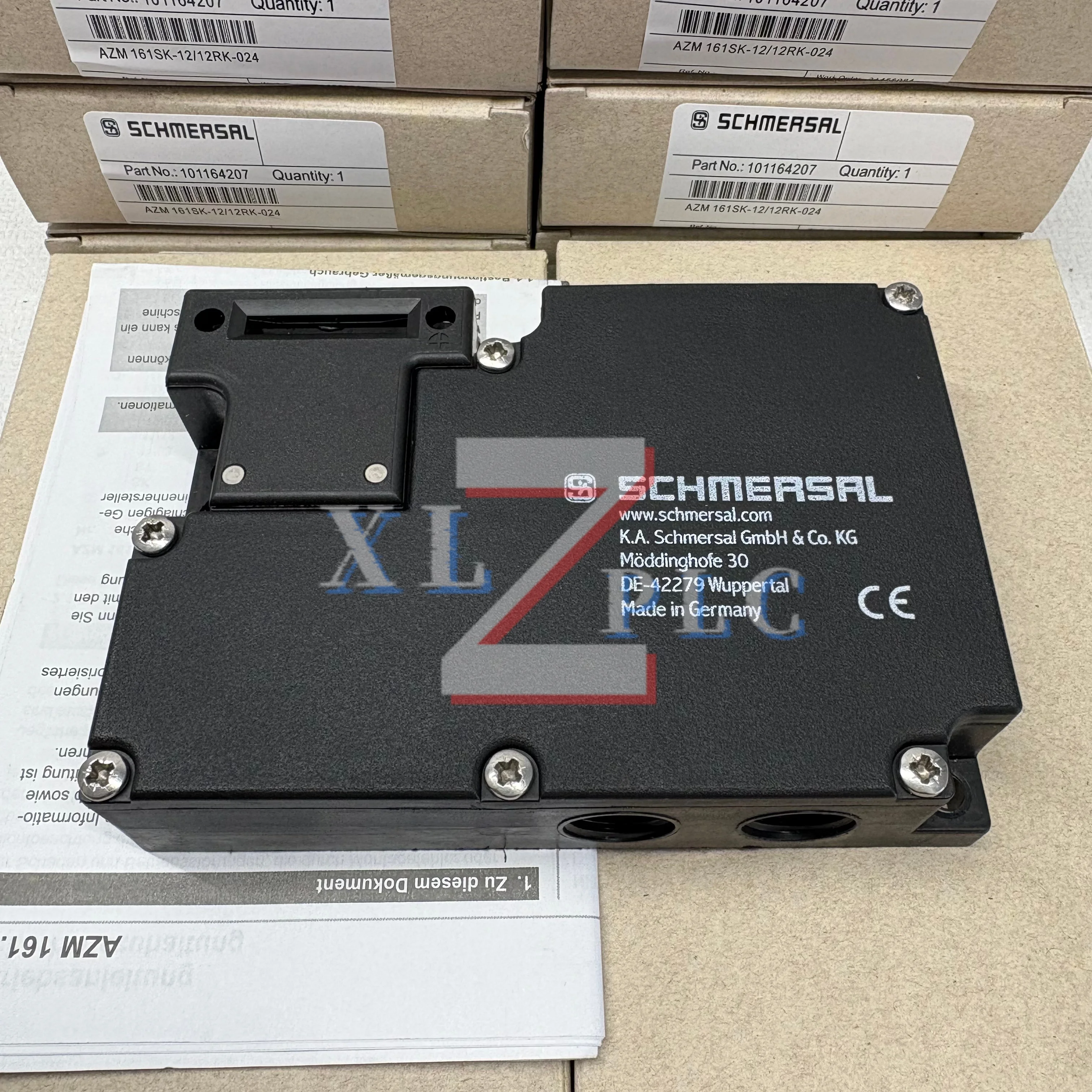 AZM 161SK-12/12RK-024 Schmersal 100% НОВЫЙ
AZM 161SK-12/12RK-024 Schmersal 100% НОВЫЙ