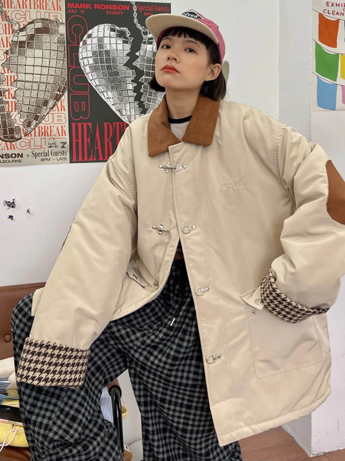 Thousand bird plaid patchwork lapel cotton jackets for women 2023 winter new loose bf retro thickened Coats
Thousand bird plaid patchwork lapel cotton jackets for women 2023 winter new loose bf retro thickened Coats