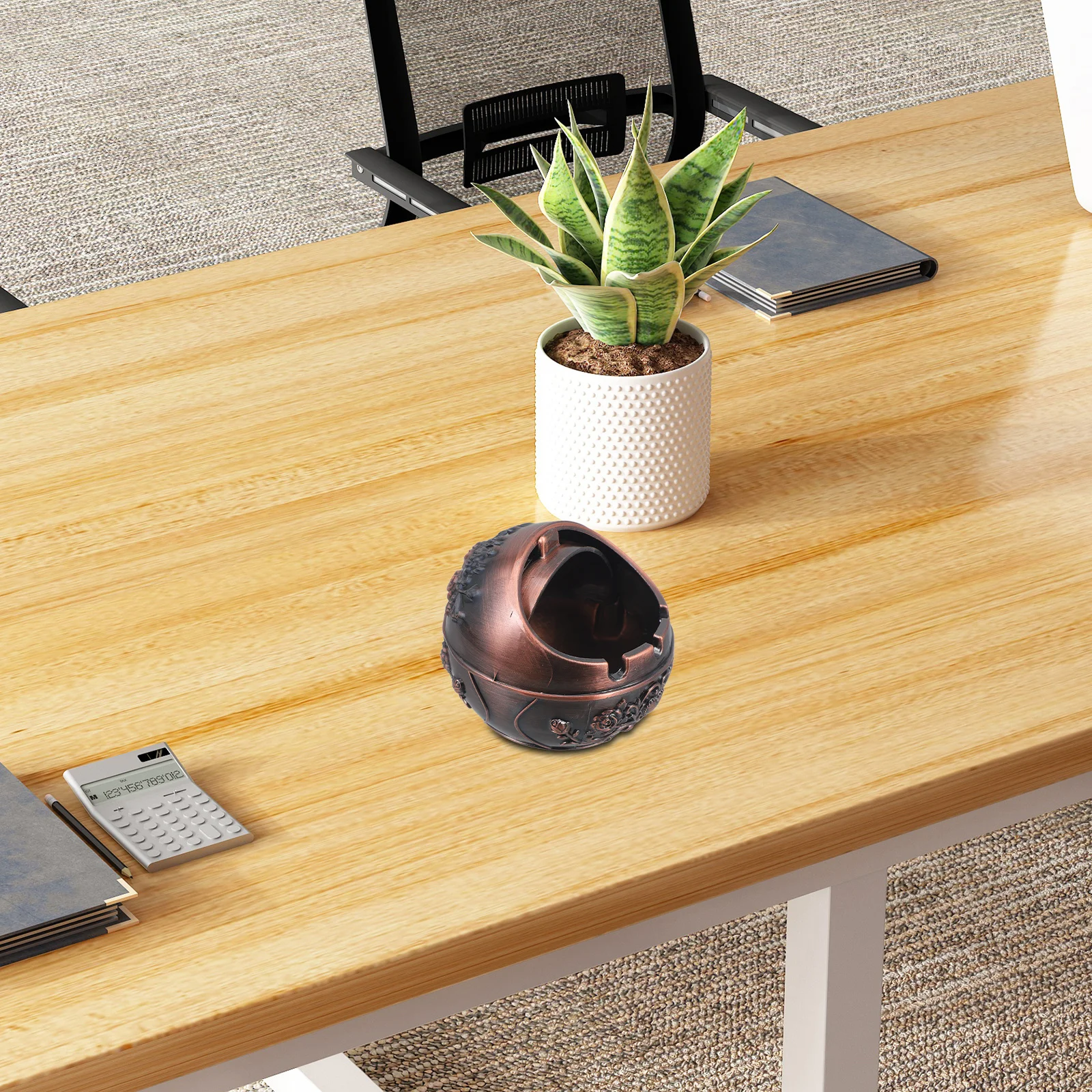 Retro Ashtray Zinc Alloy Windproof Large Capacity Lid Design For Indoor Outdoor Metal Cigarette Ash Tray Decorative
Retro Ashtray Zinc Alloy Windproof Large Capacity Lid Design For Indoor Outdoor Metal Cigarette Ash Tray Decorative