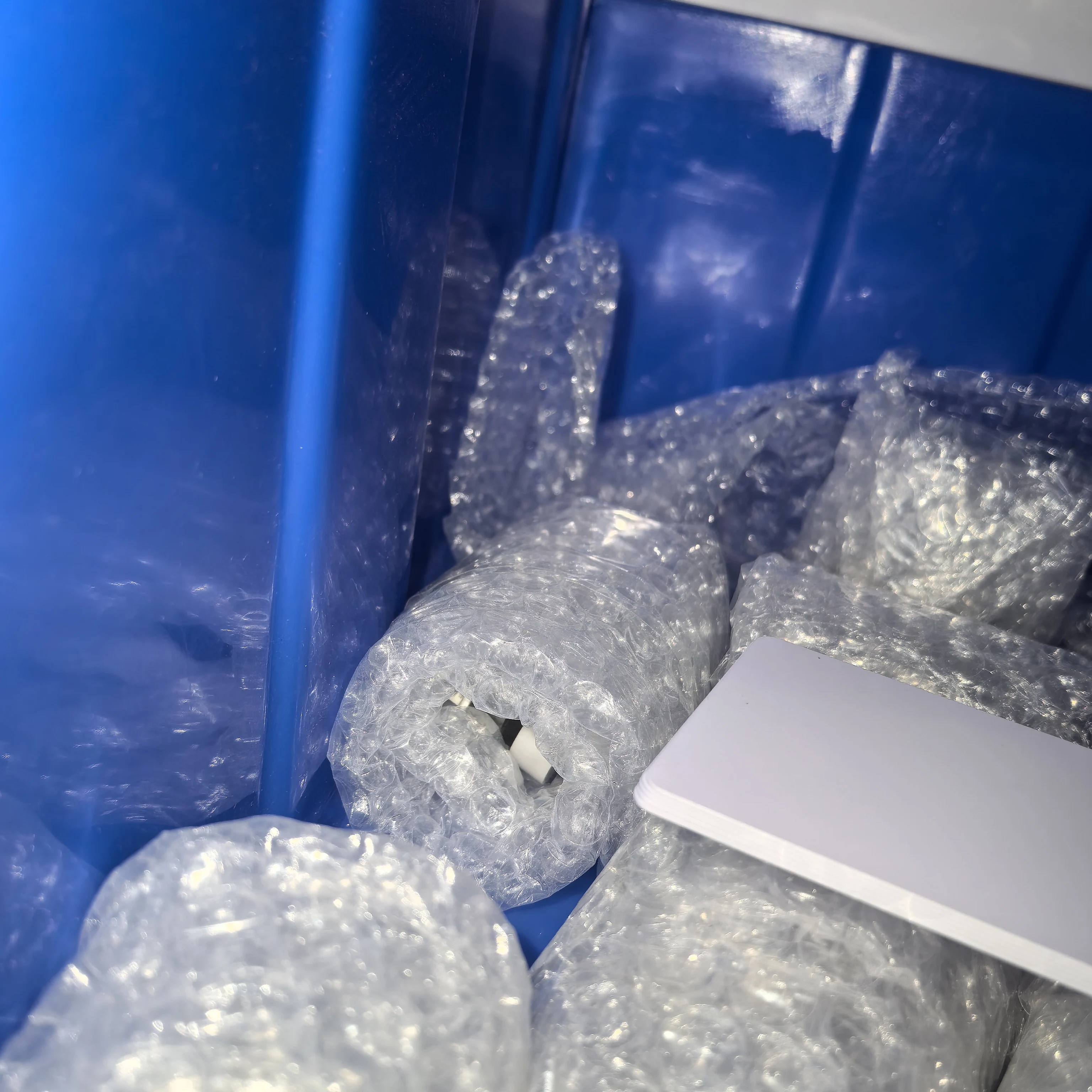 10 шт., глянцевая пустая визитная карточка из ПВХ, дизайн логотипа, имя, благодарность, удостоверение личности, водонепроницаемая и двусторонняя печать, карты НЕ NFC
10 шт., глянцевая пустая визитная карточка из ПВХ, дизайн логотипа, имя, благодарность, удостоверение личности, водонепроницаемая и двусторонняя печать, карты НЕ NFC