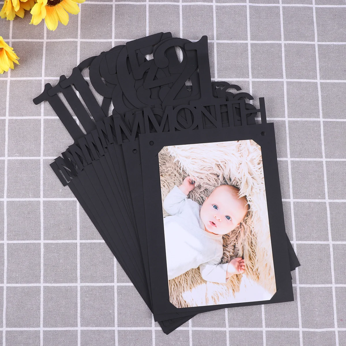 Black 12-Month Photo Banner Baby Birthday Party Decoration Retro Bunting Hanging Garland for Wall Ceiling Outdoor Indoor Use
Black 12-Month Photo Banner Baby Birthday Party Decoration Retro Bunting Hanging Garland for Wall Ceiling Outdoor Indoor Use