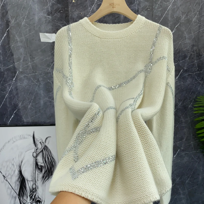 Large Size Knitted Pure Woolen Sweater for Women with iny a Diamond Irregular Beads White Base irt Commute Sle
Large Size Knitted Pure Woolen Sweater for Women with iny a Diamond Irregular Beads White Base irt Commute Sle