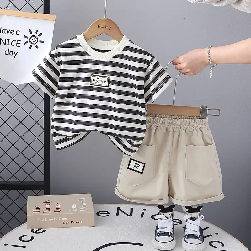 New Summer Baby Boys Clothes Children Girls Clothing Suit T-Shirt Shorts 2Pcs/Sets Infant Casual Striped Costume Kids Tracksuits
New Summer Baby Boys Clothes Children Girls Clothing Suit T-Shirt Shorts 2Pcs/Sets Infant Casual Striped Costume Kids Tracksuits