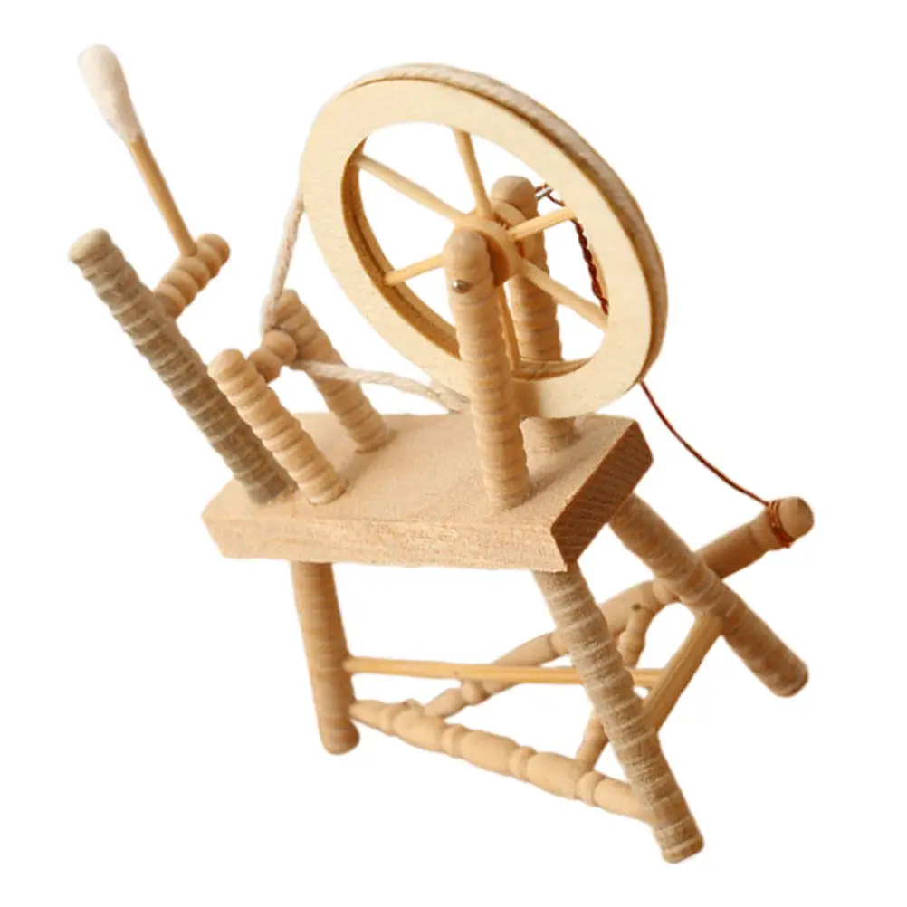 Миниатюрное деревянное винтажное колесо для прядения в масштабе 1:12, ручная швейная машина для коллекции мебели для кукольного домика, реалистичный декор для дома
Миниатюрное деревянное винтажное колесо для прядения в масштабе 1:12, ручная швейная машина для коллекции мебели для кукольного домика, реалистичный декор для дома