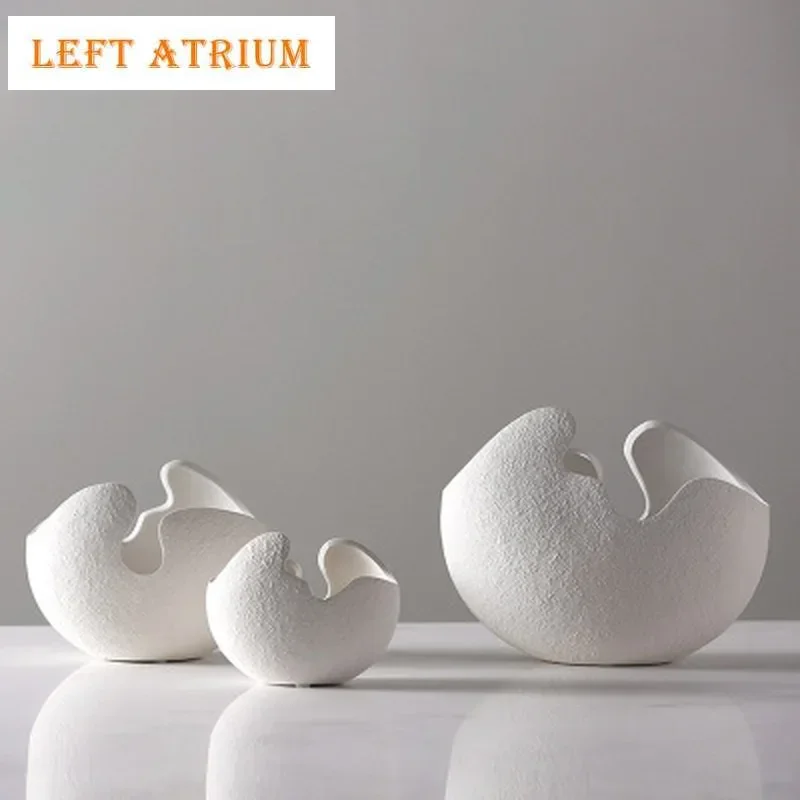 Ceramic Vase Creative Modern Fashion White Egg Shell Flower Card Home Decor Ornaments Tabletop Decoration Vases for Flowers
Ceramic Vase Creative Modern Fashion White Egg Shell Flower Card Home Decor Ornaments Tabletop Decoration Vases for Flowers