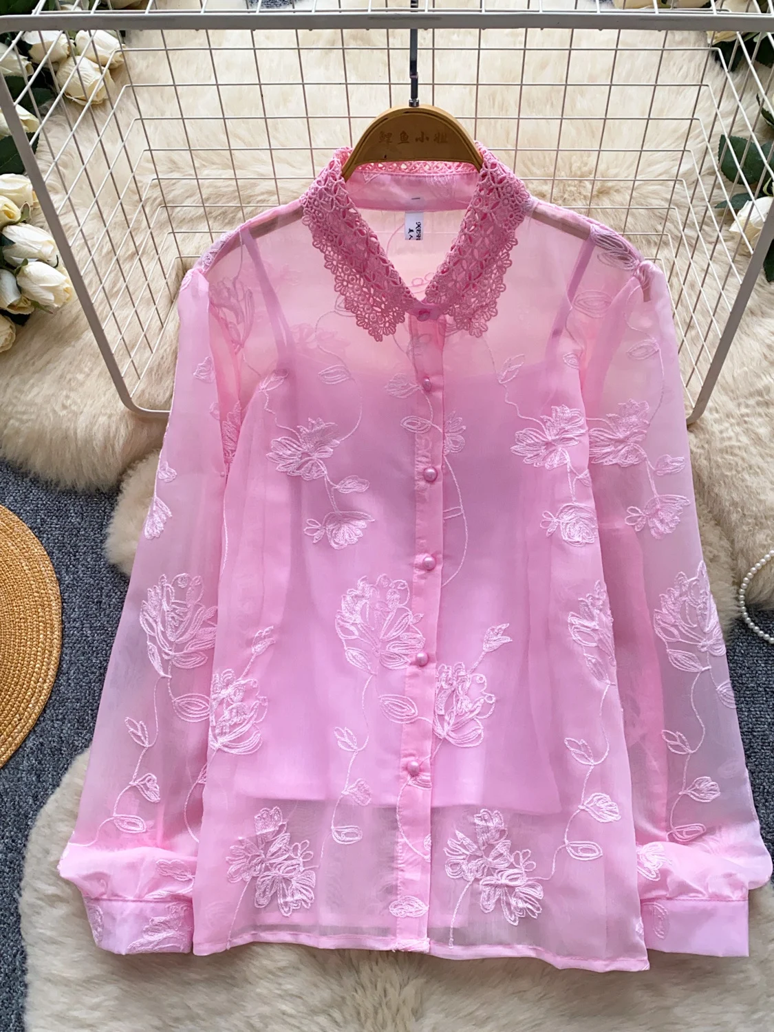 Elegant Pink Embroidered Long Sleeve Shirt Women's Summer Commute Style Loose Fit Breathable Polyester Fiber Casual Top
Elegant Pink Embroidered Long Sleeve Shirt Women's Summer Commute Style Loose Fit Breathable Polyester Fiber Casual Top
